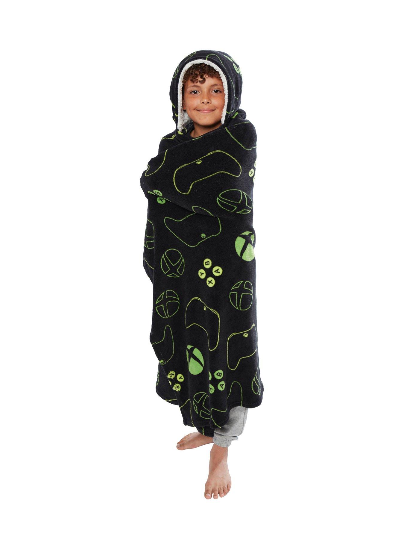 xbox-hooded-blanket-multi