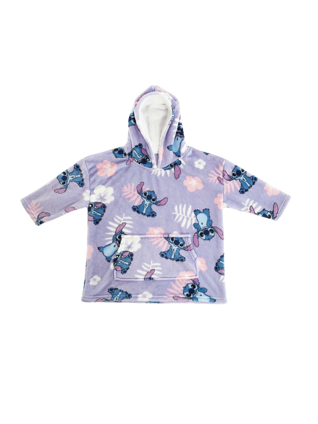 disney-lilo-and-stitch-floral-hooded-blanketoutfit