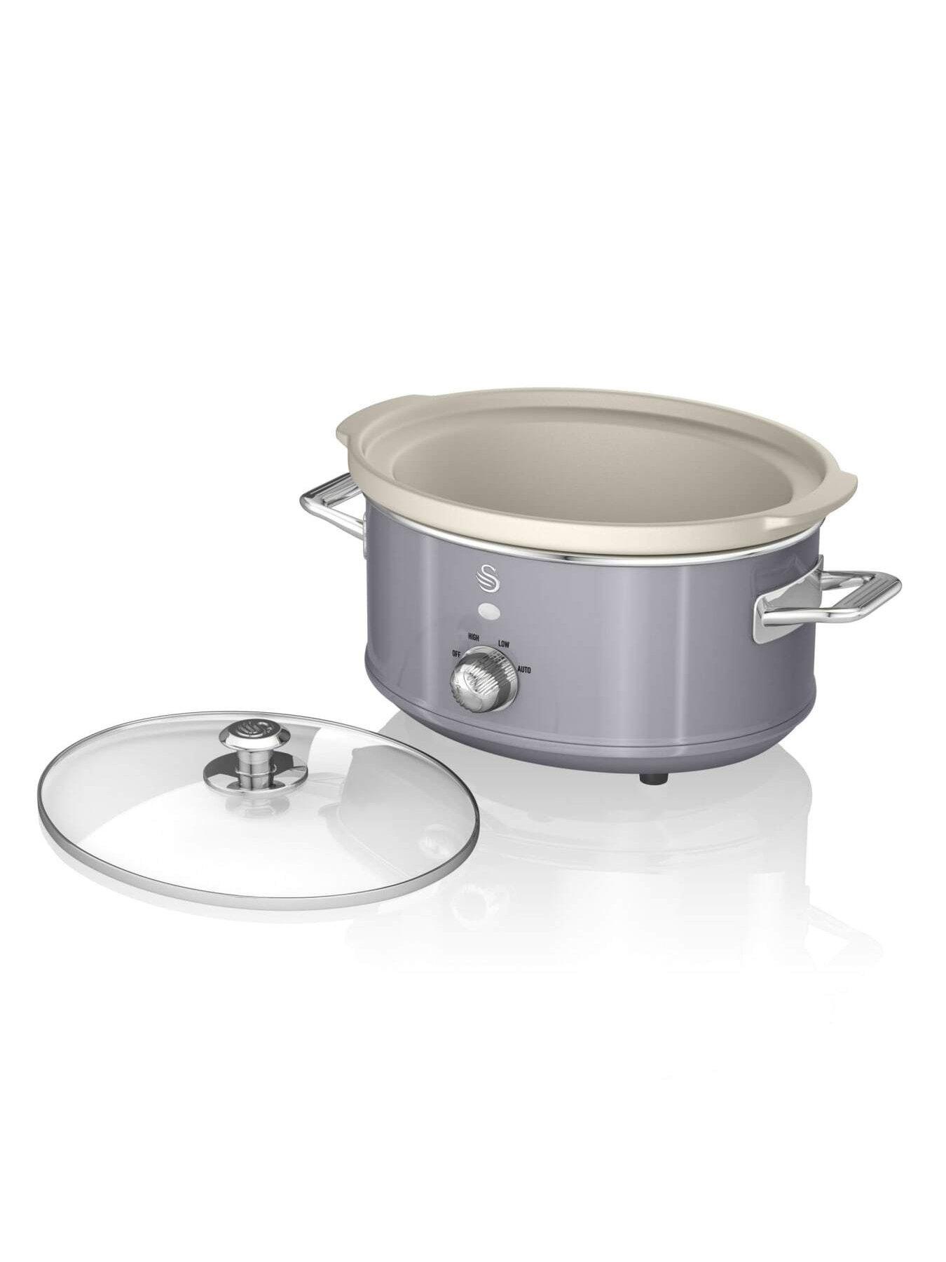 Image 4 of 5 of Swan SF17021GRN Retro Slow Cooker with 3 Temperature Settings, Keep Warm Function, 3.5L, 200W, Grey