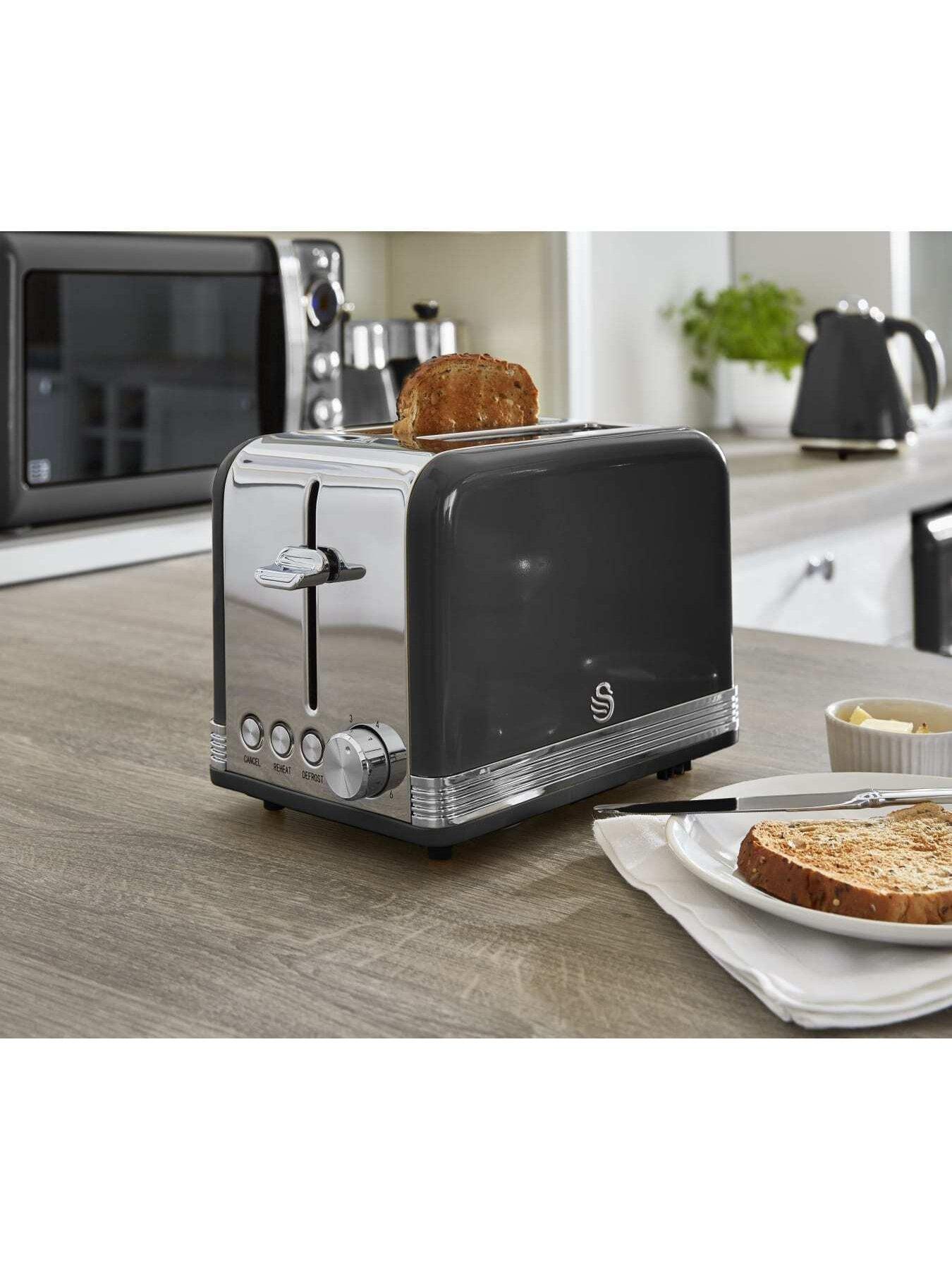 Image 3 of 4 of Swan ST19010BN Retro 2-Slice Toaster with Defrost/Reheat/Cancel Functions, Cord Storage, 815W, Black