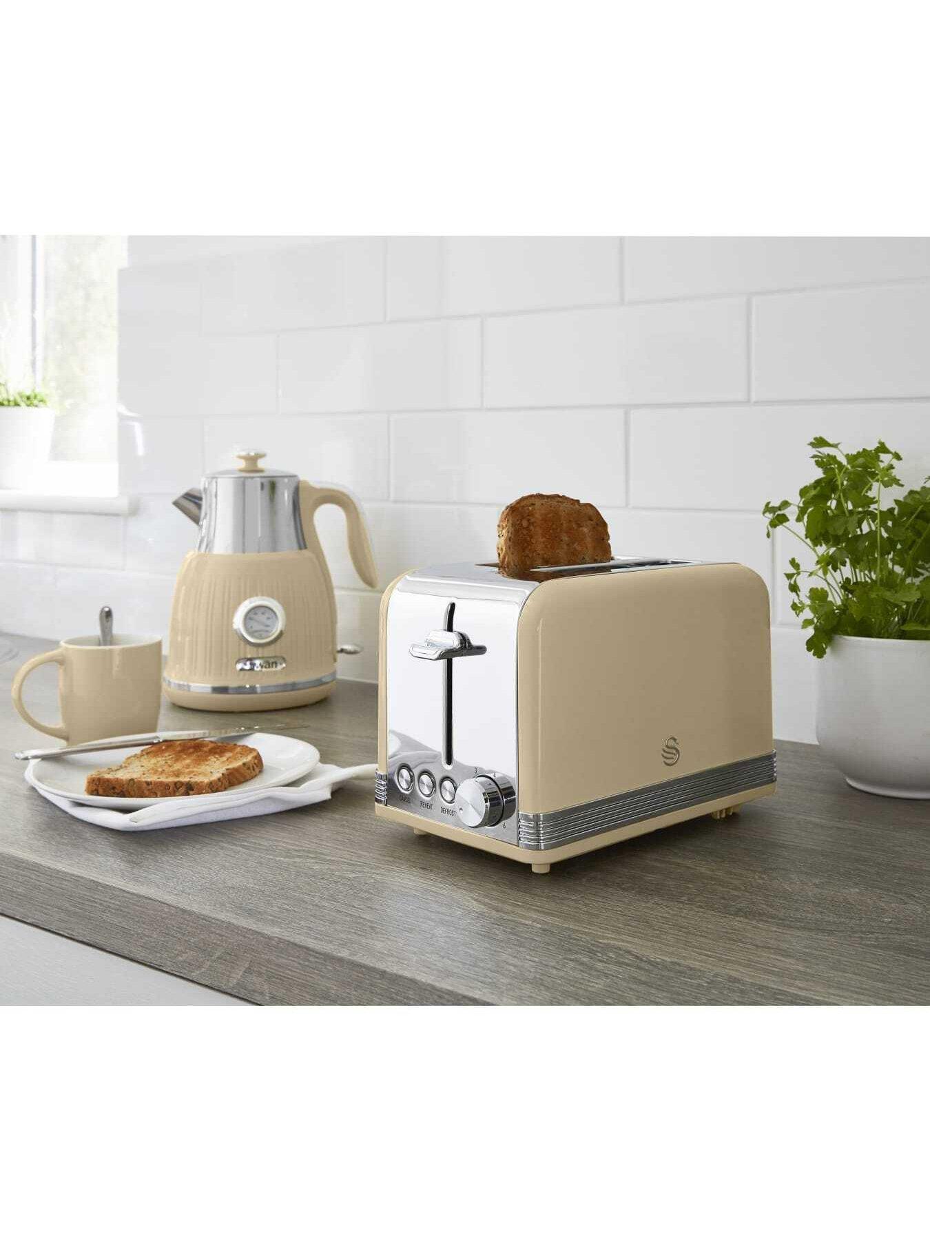 Image 4 of 4 of Swan ST19010CN Retro 2-Slice Toaster with Defrost/Reheat/Cancel Functions, Cord Storage, 815W, Cream