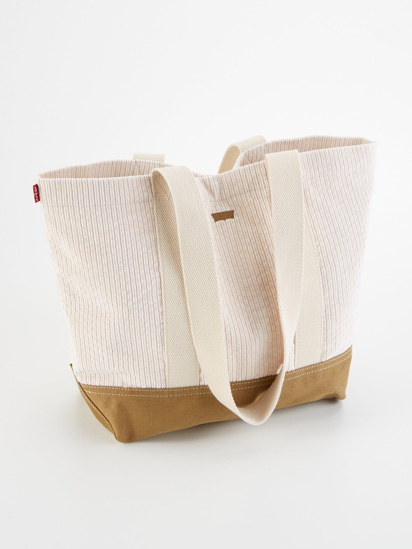 levis-east-west-tote-beigeback