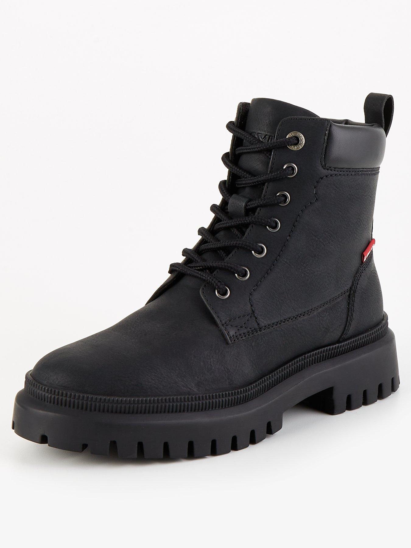 levis-lennox-boots-blackstillFront