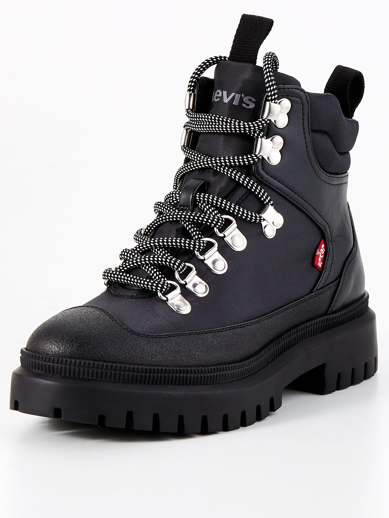 levis-canton-boots-blackstillFront