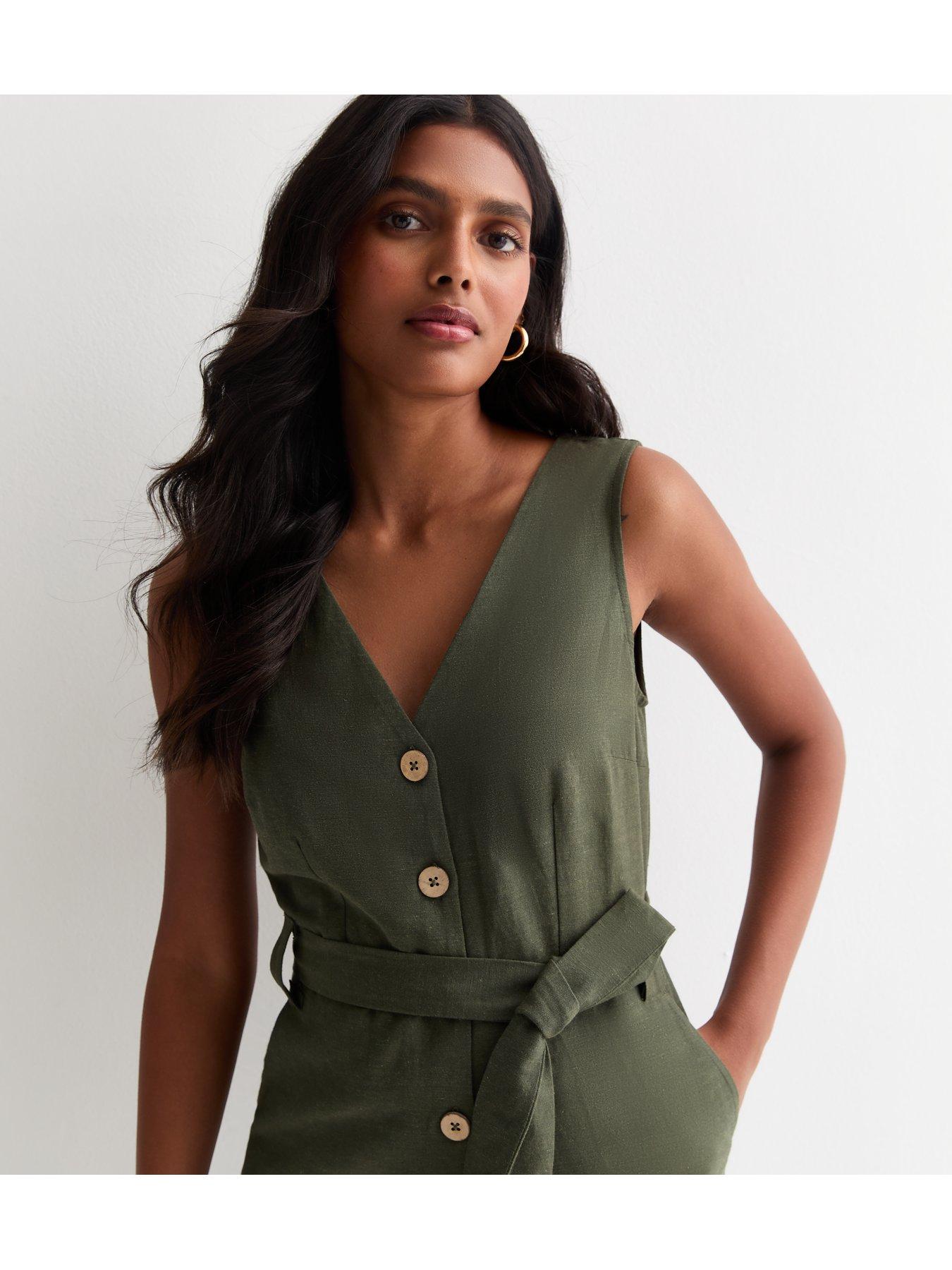 new-look-khaki-sleeveless-button-through-jumpsuitoutfit