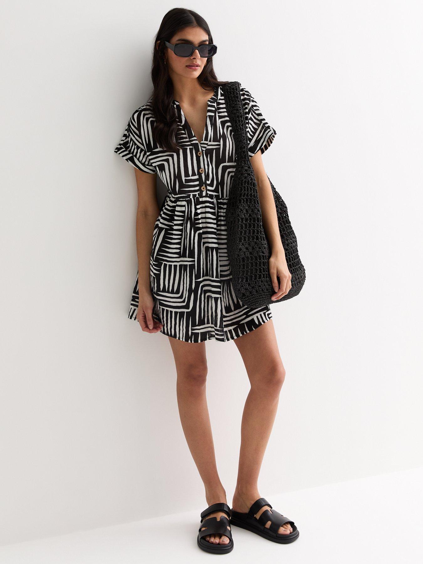 new-look-black-line-print-cotton-mini-smock-dressback