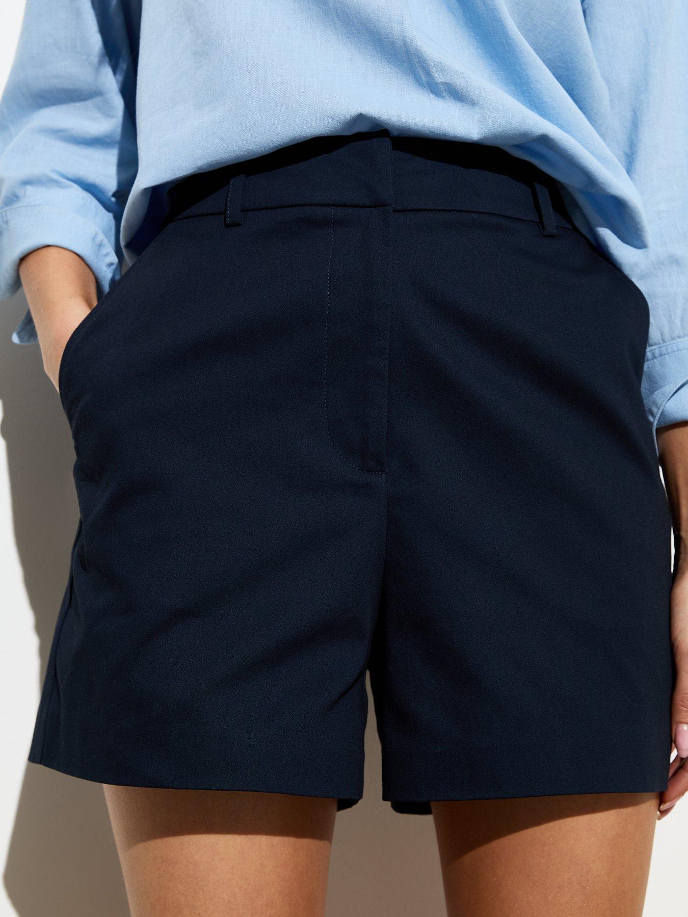 new-look-navy-cotton-high-waist-shortsoutfit