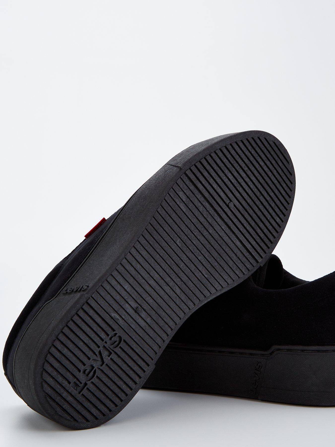 levis-tijuana-20-trainer-blackdetail