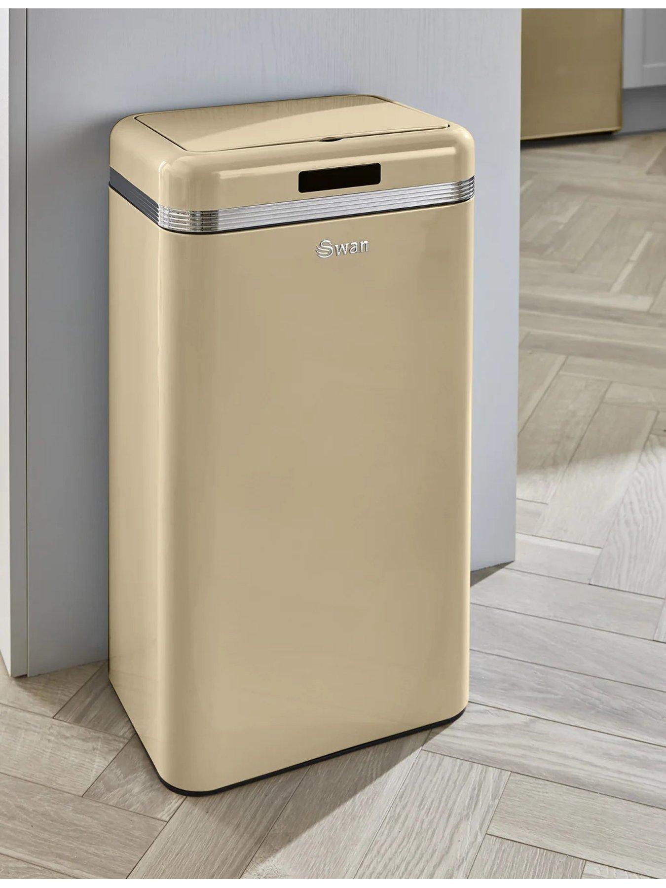 swan-retro-45-litre-sensor-bin-in-creamoutfit