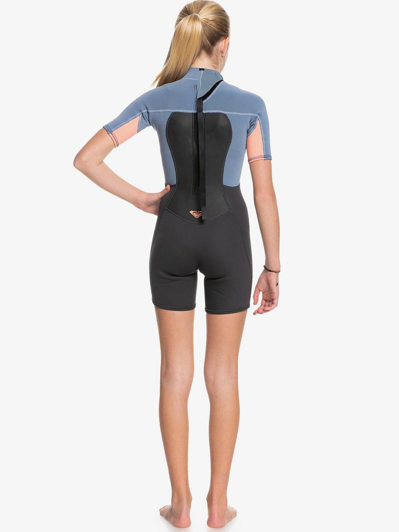 roxy-girls-22mm-prologue-back-zip-short-sleeve-spring-wetsuit-black-multistillFront