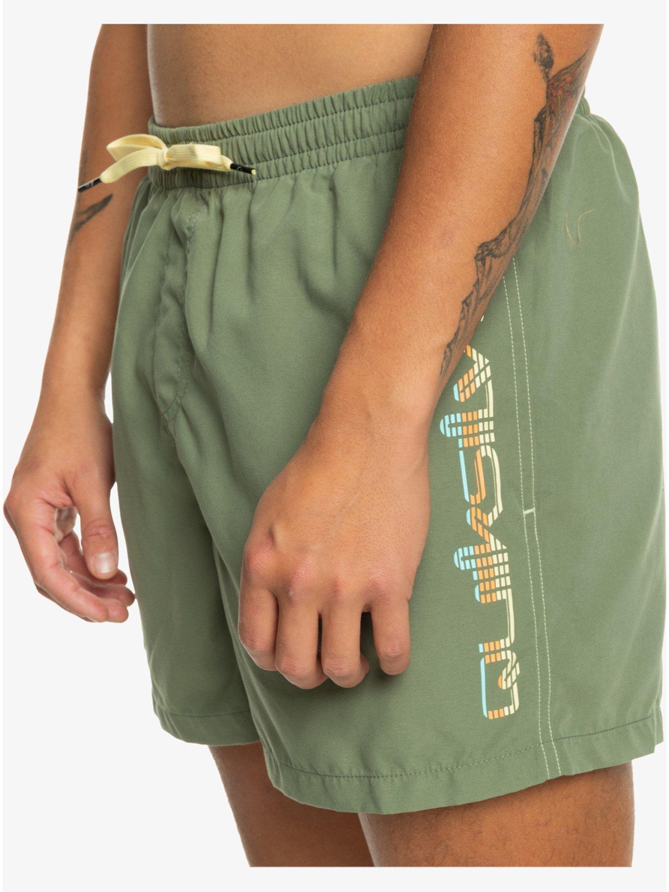 quiksilver-mens-behind-waves-15-inch-swim-shorts-greenoutfit