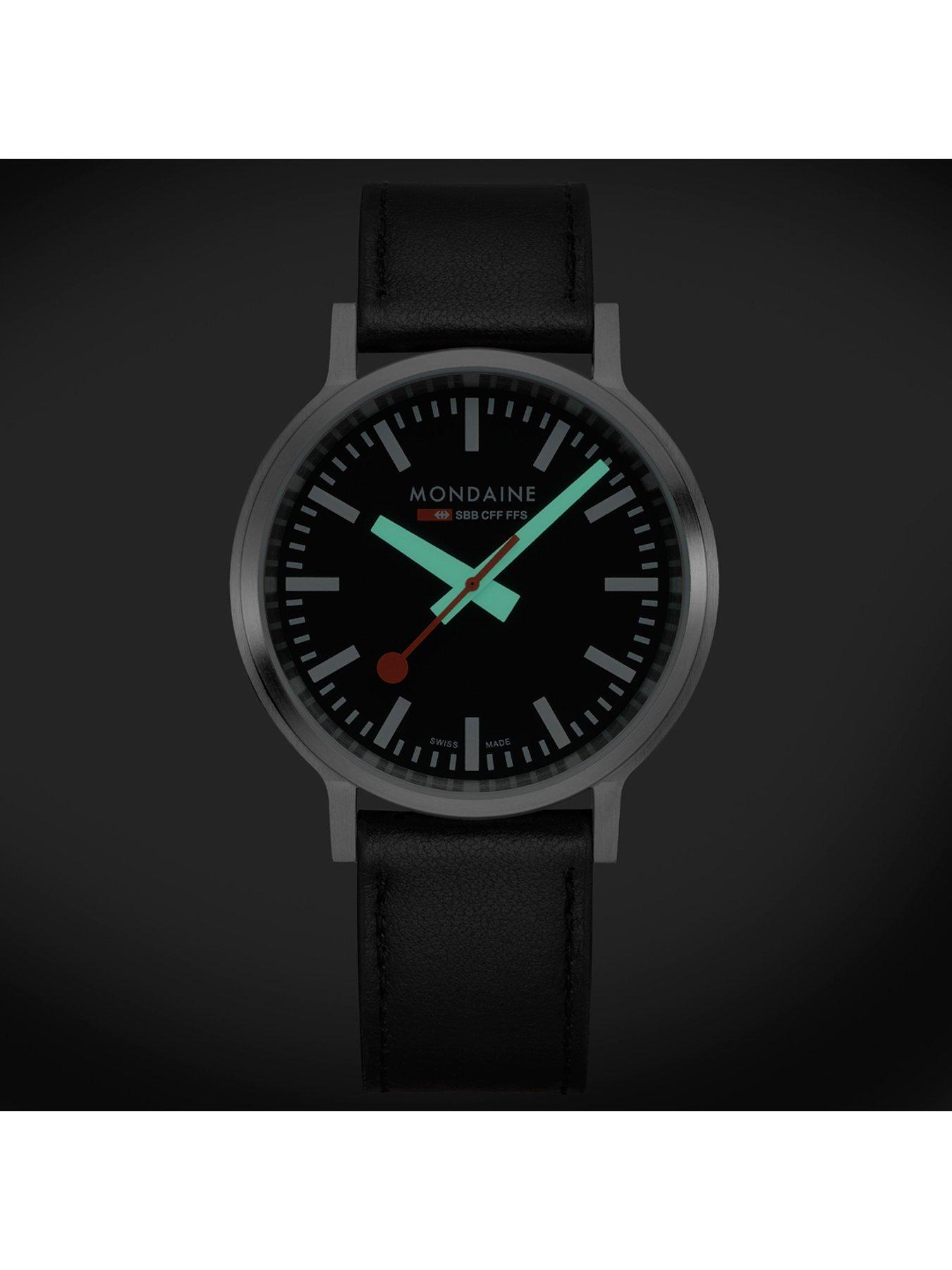 Image 4 of 8 of Mondaine Stop2Go Black Dial - grape leather