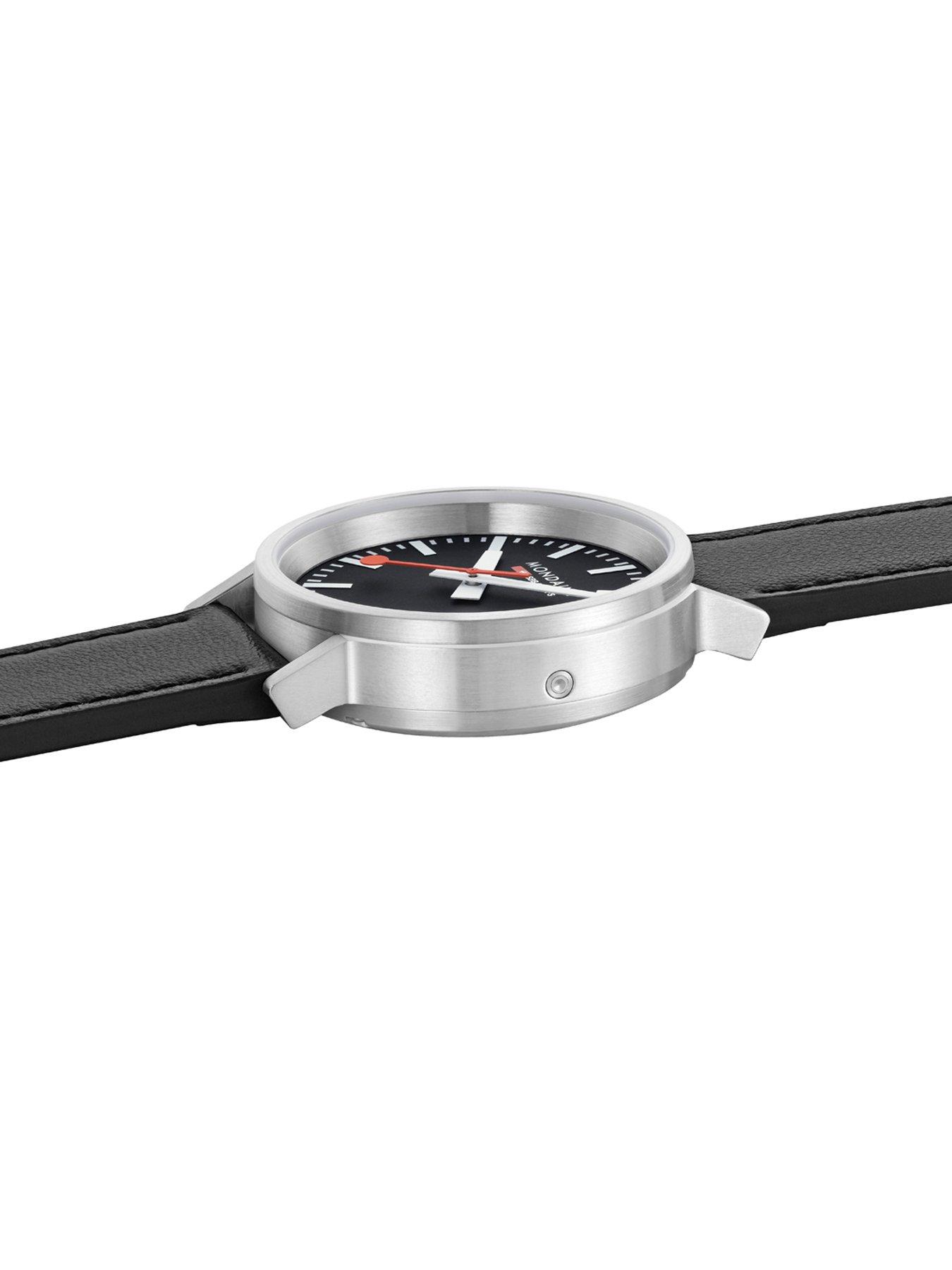 Image 6 of 8 of Mondaine Stop2Go Black Dial - grape leather