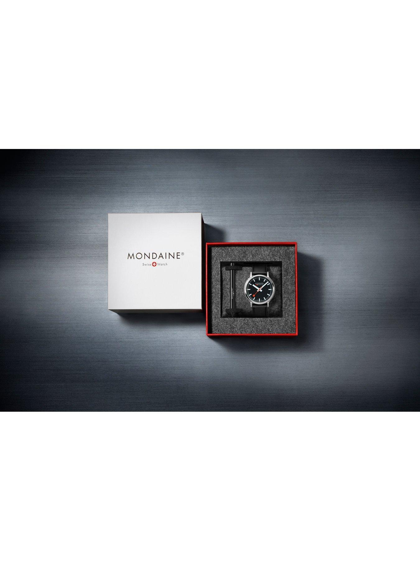 Image 7 of 8 of Mondaine Stop2Go Black Dial - grape leather
