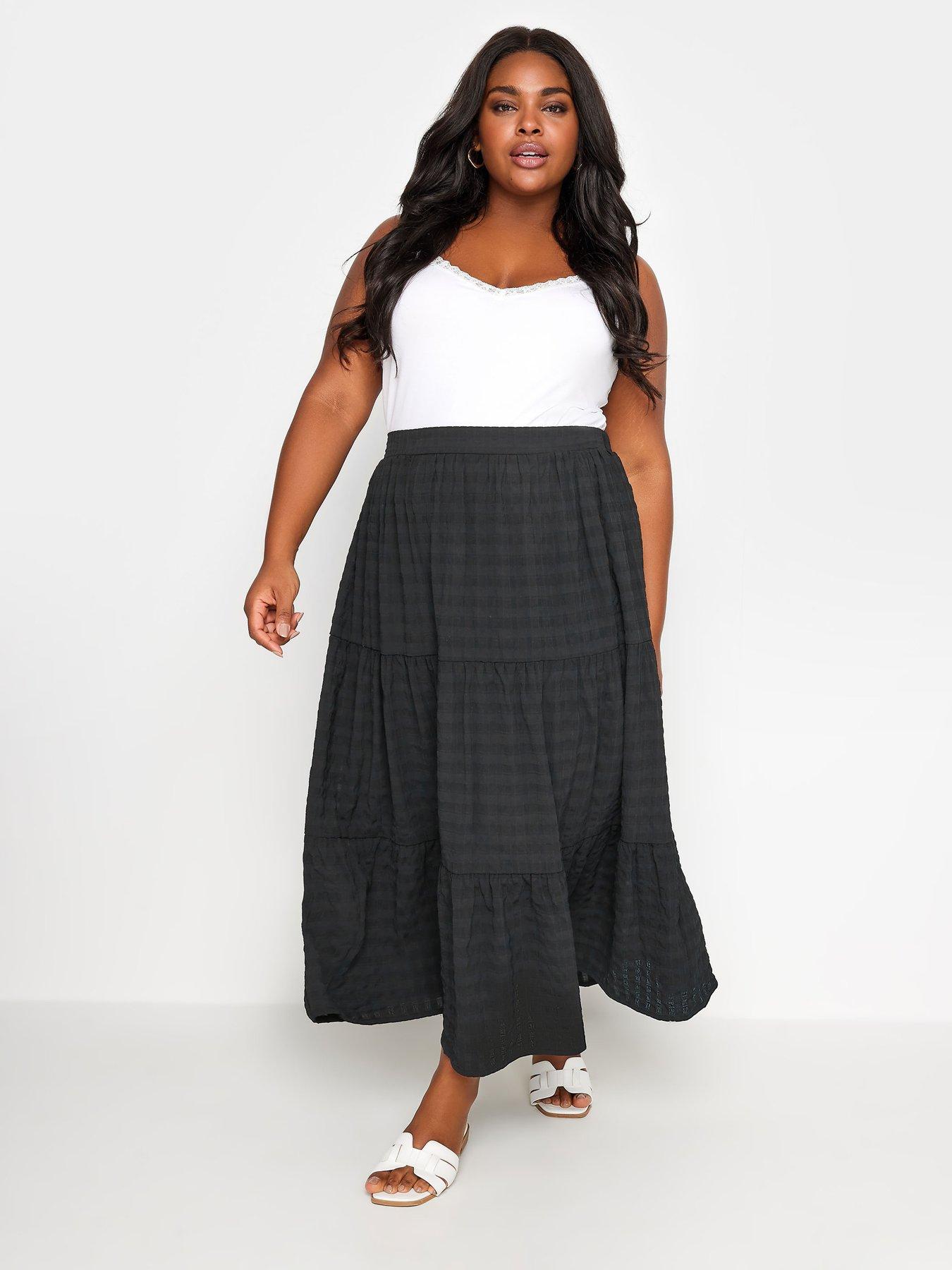 yours-curve-textured-skirt-blackback