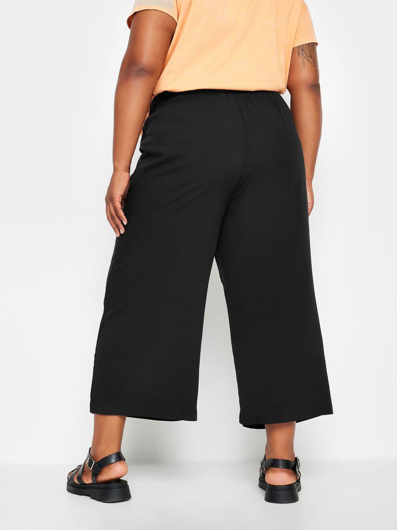 yours-curve-epp-woven-crop-plain-blackstillFront