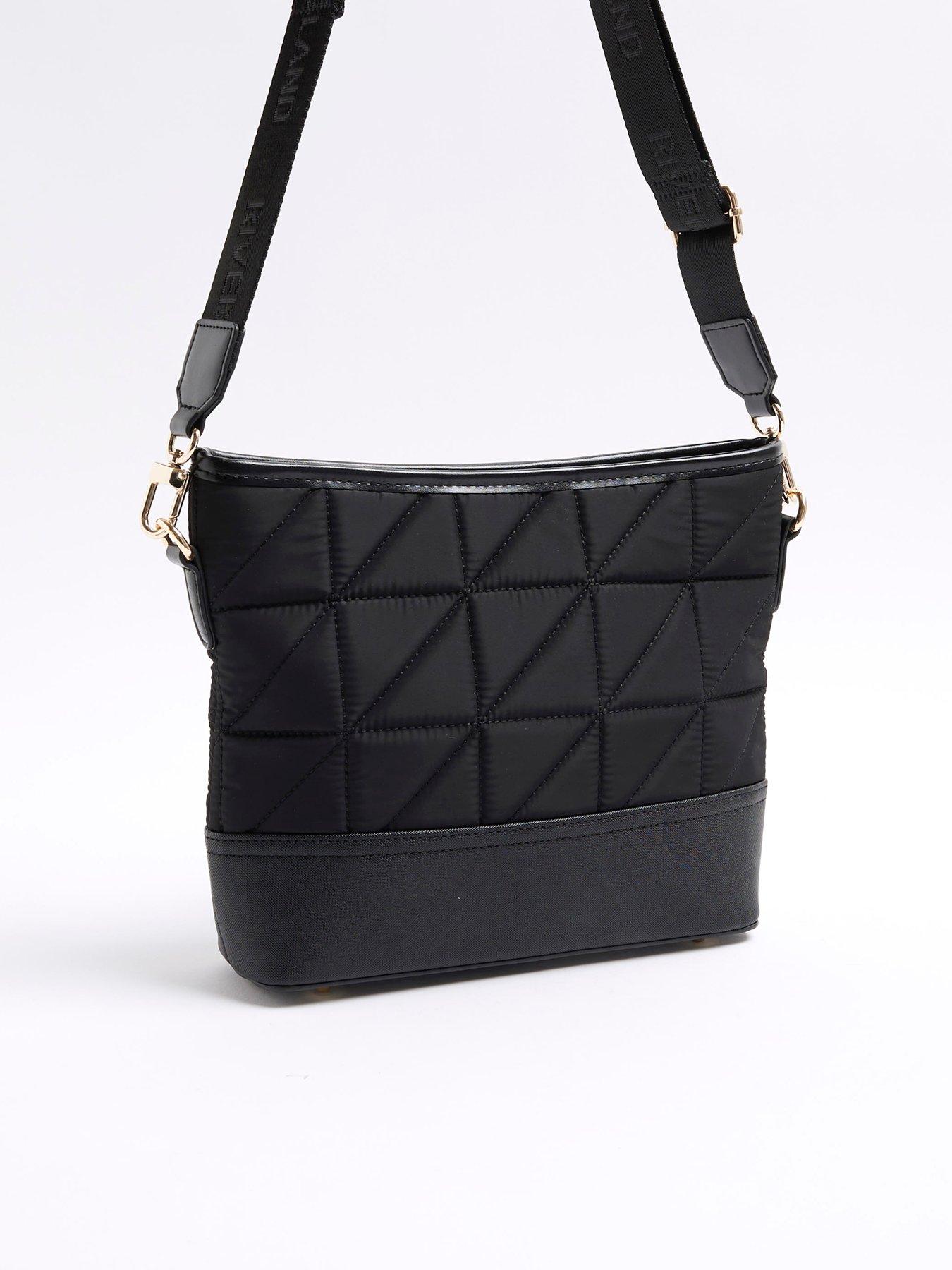 river-island-webbing-bucket-bag-blackoutfit