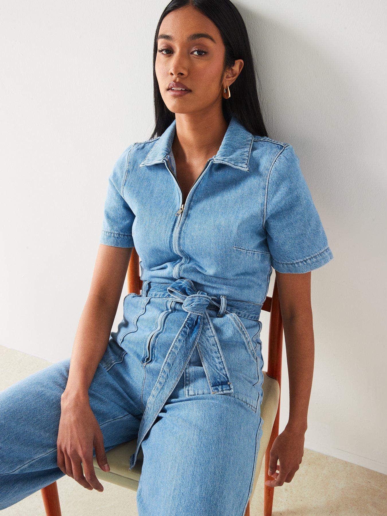 mango-denim-short-sleeve-jumpsuitoutfit