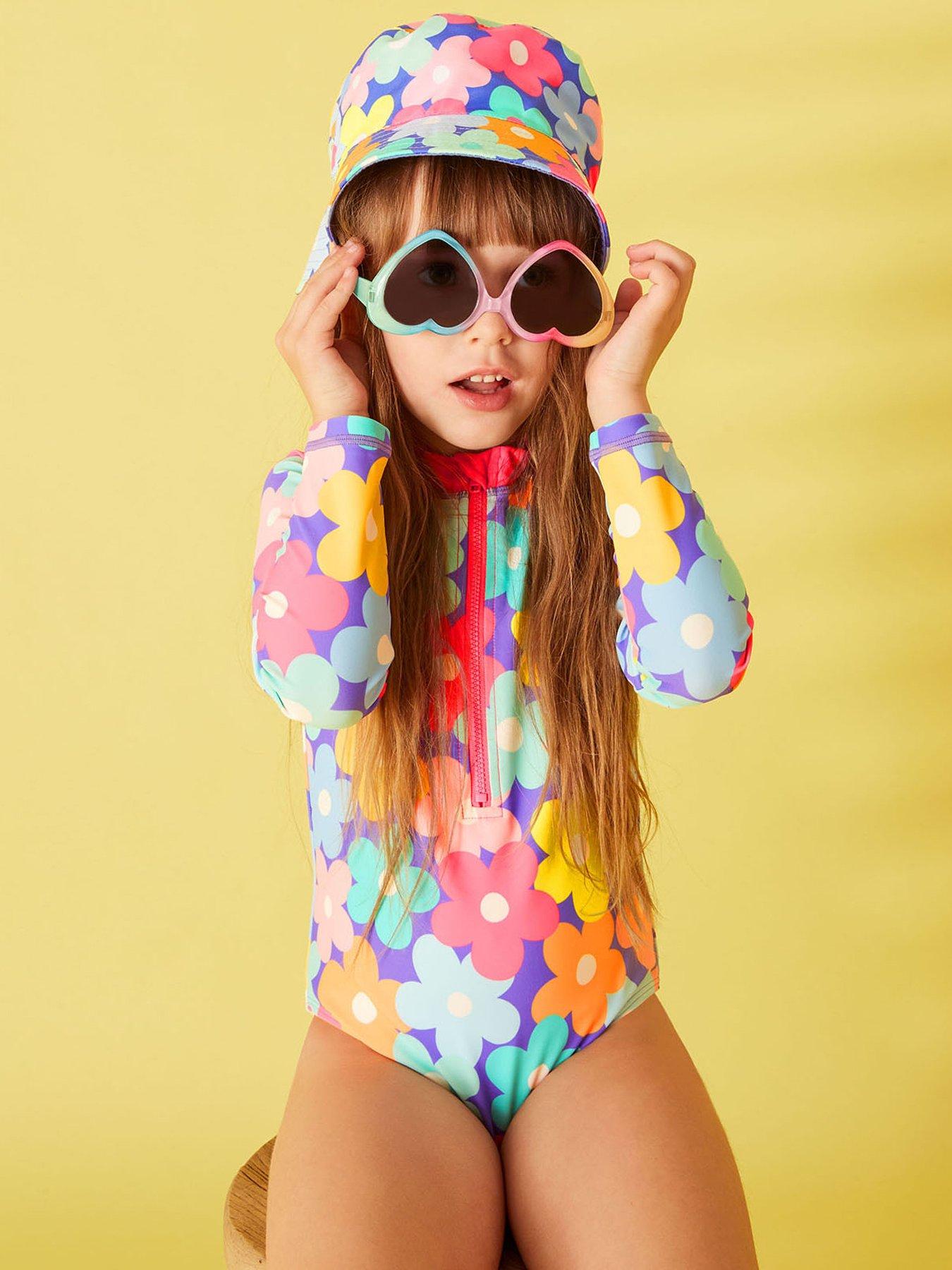 accessorize-girls-rainbow-heart-sunglasses-multistillFront