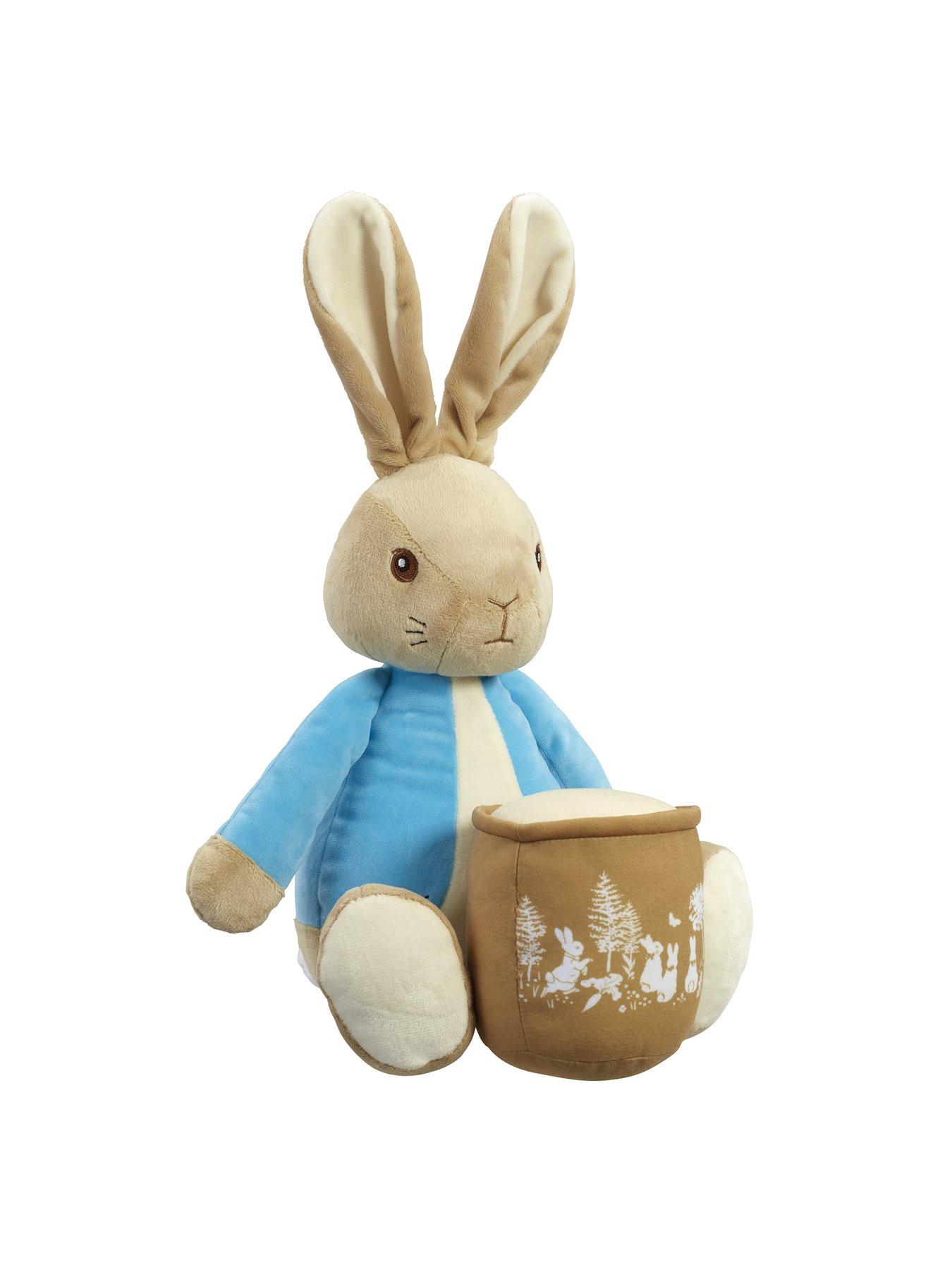 peter-rabbit-bedtime-cuddles-with-peter-rabbitstillFront