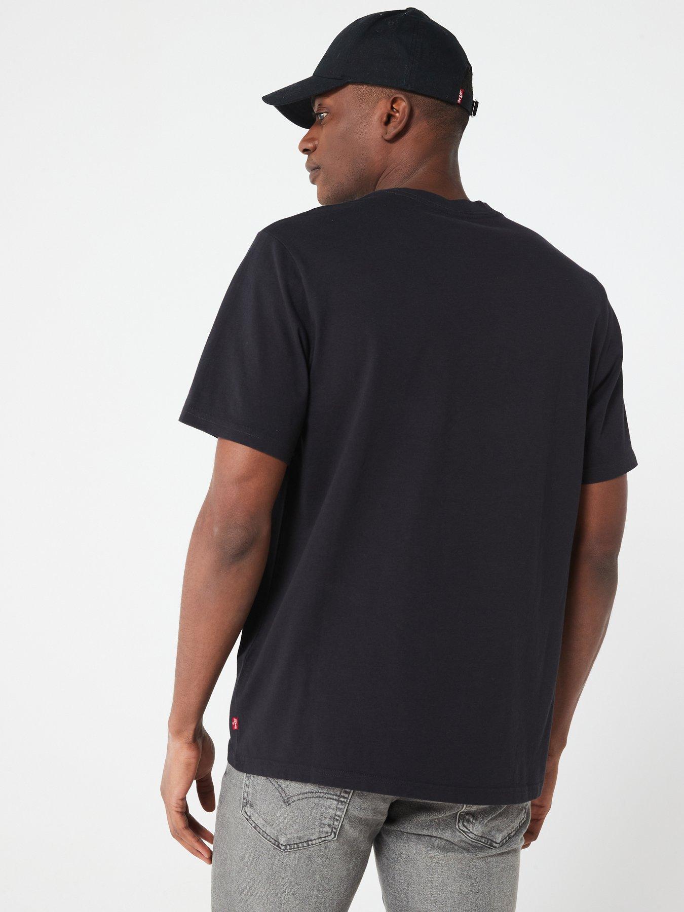 levis-levis-embossed-chest-logo-relaxed-fit-t-shirt-blackstillFront