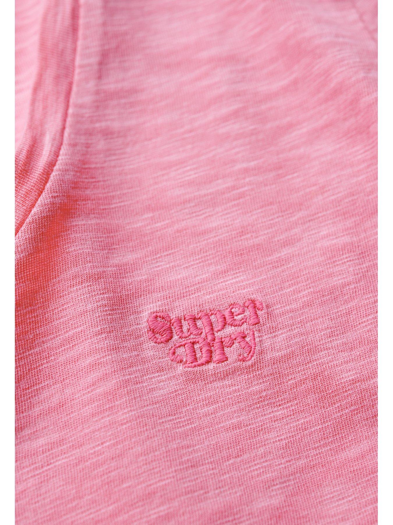 superdry-scoop-neck-t-shirt-pinkoutfit