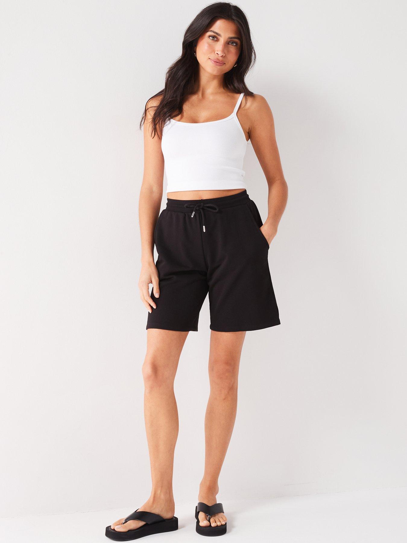 everyday-longline-shorts-blackoutfit