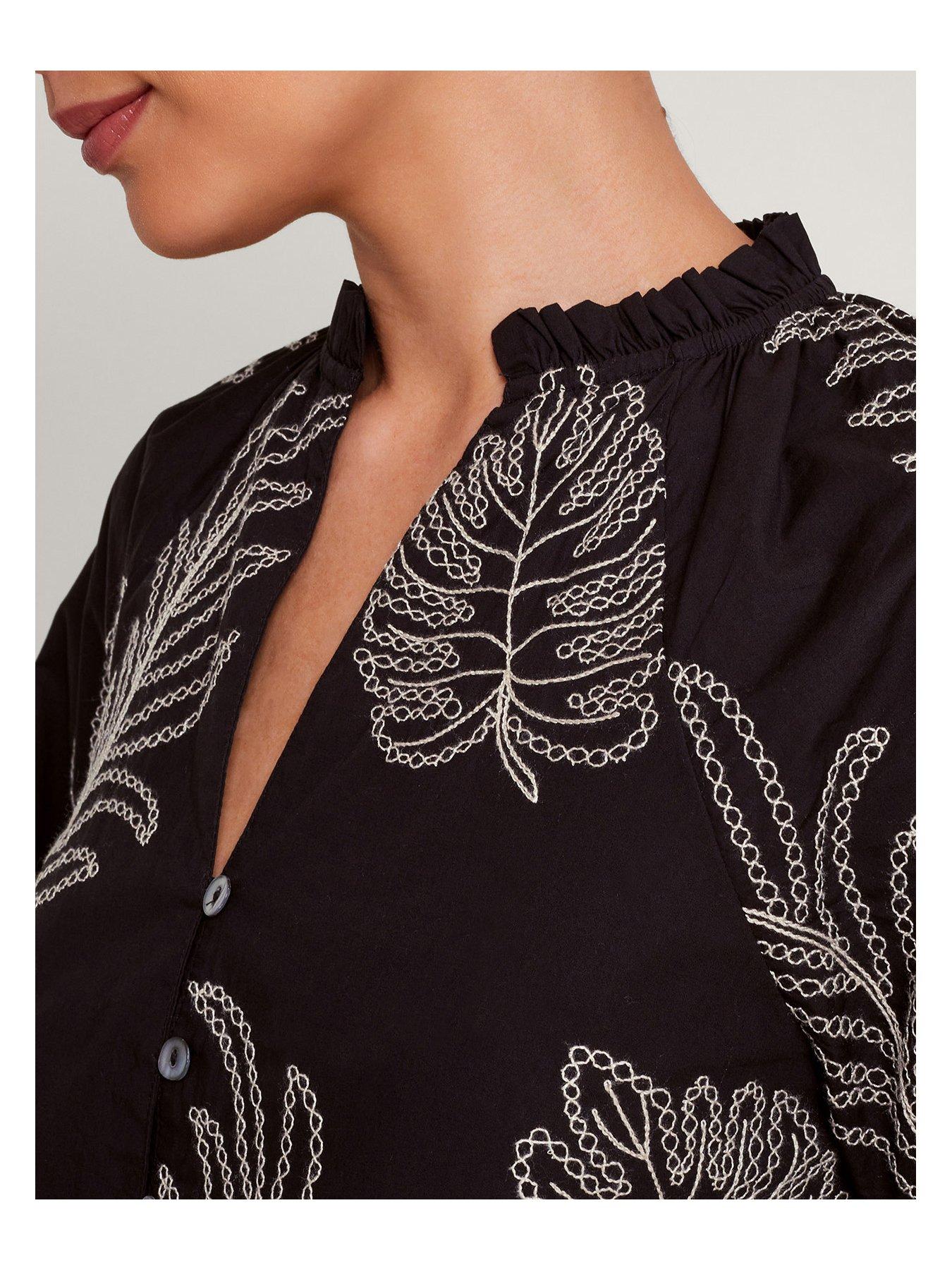 monsoon-raeni-leaf-print-blousedetail