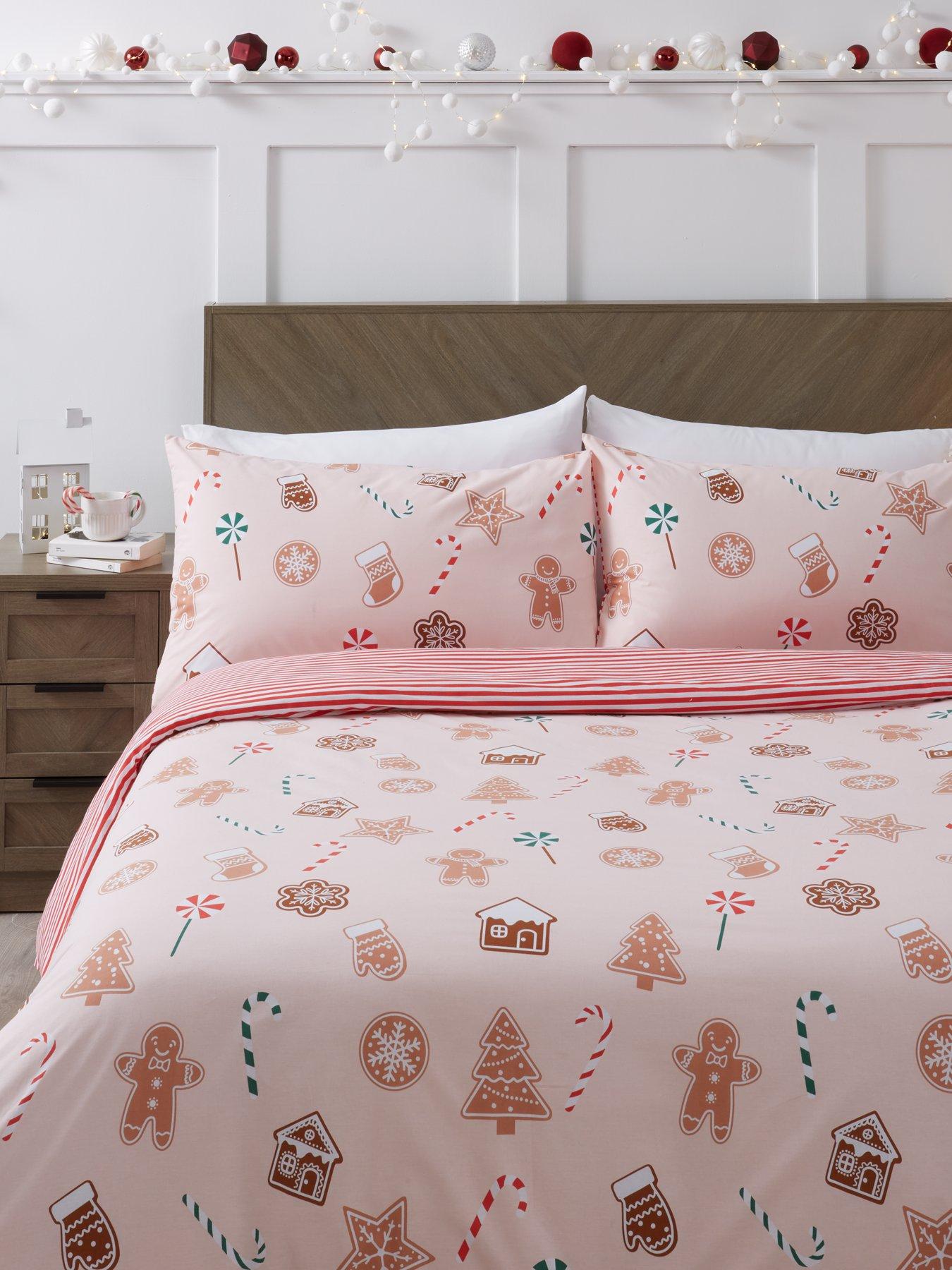 Image 3 of 5 of The Very Collection Christmas Gingerbread Reversible Duvet Cover&nbsp;Set