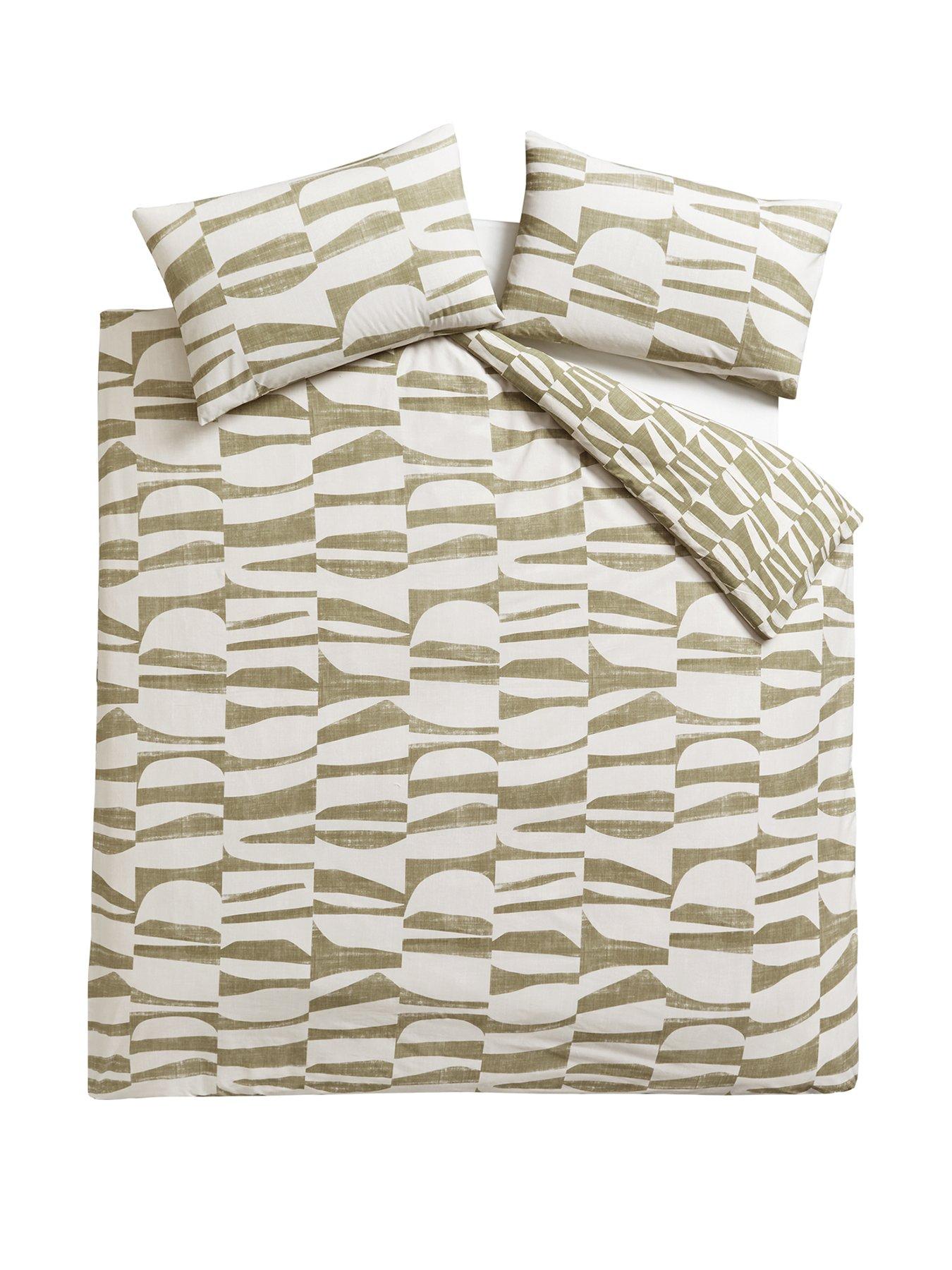 everyday-olive-geo-print-duvet-covernbspsetstillFront