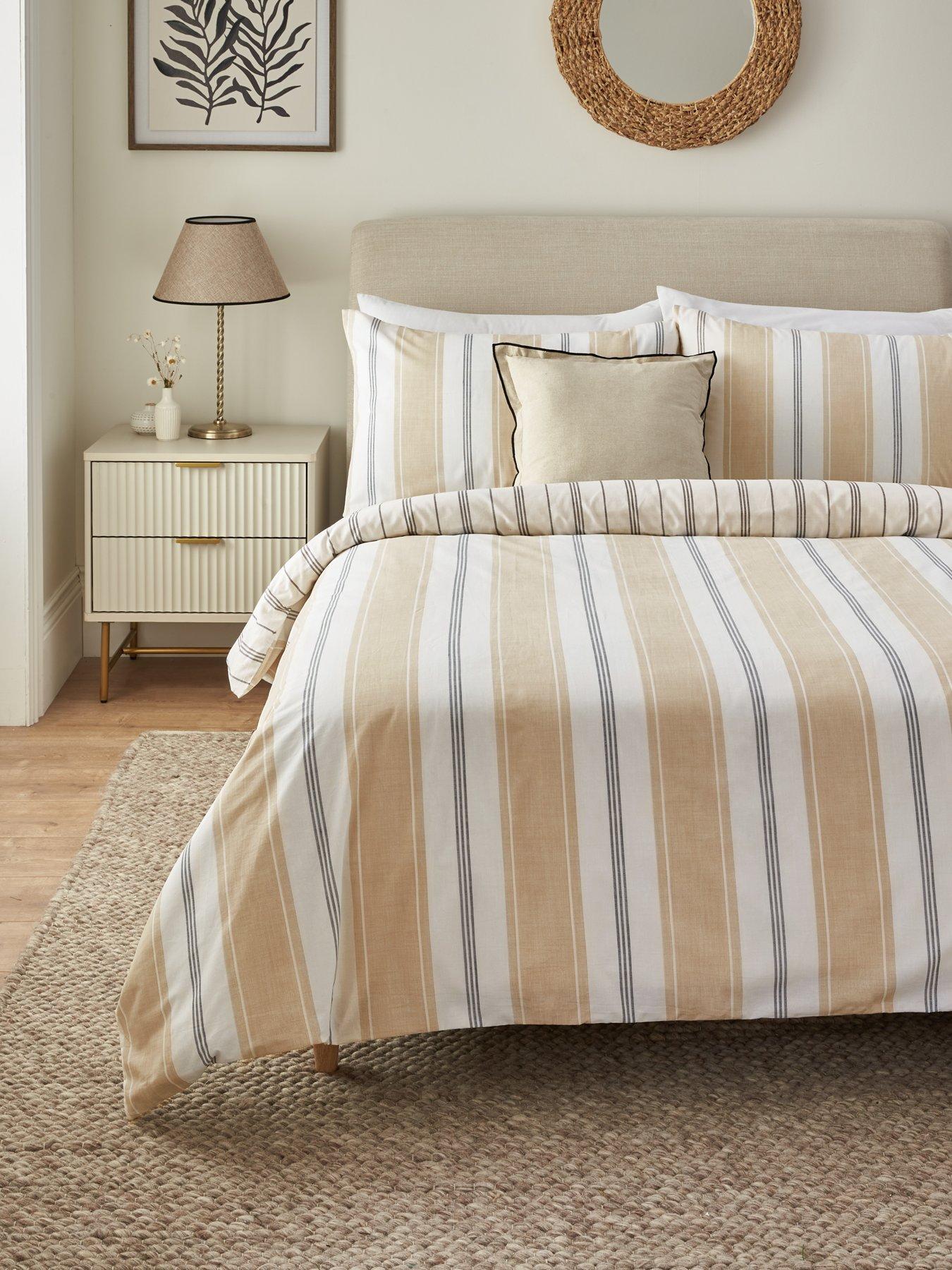 everyday-heritage-stripe-duvet-cover-set-natural