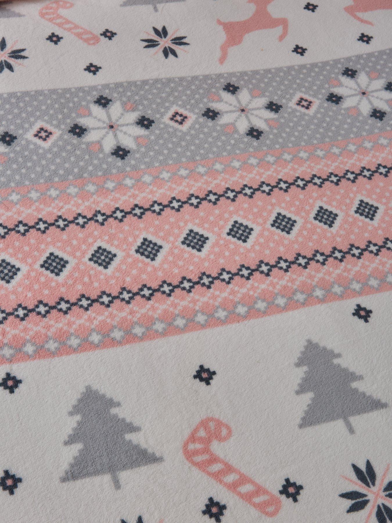 very-home-christmas-fairisle-blush-duvet-cover-setoutfit