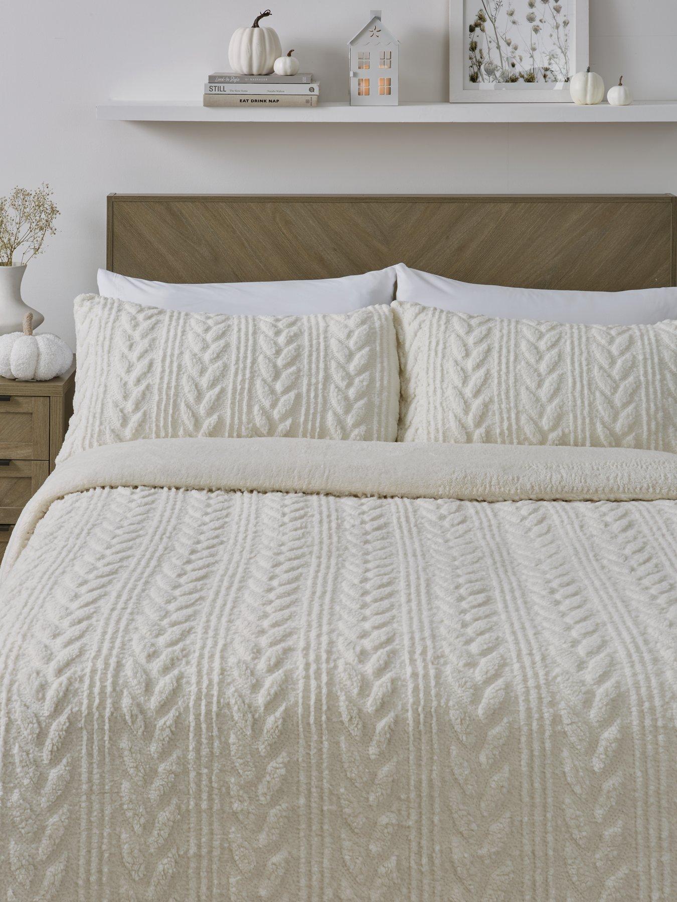 very-home-nbspcosy-cable-knit-fleece-duvet-cover-setback