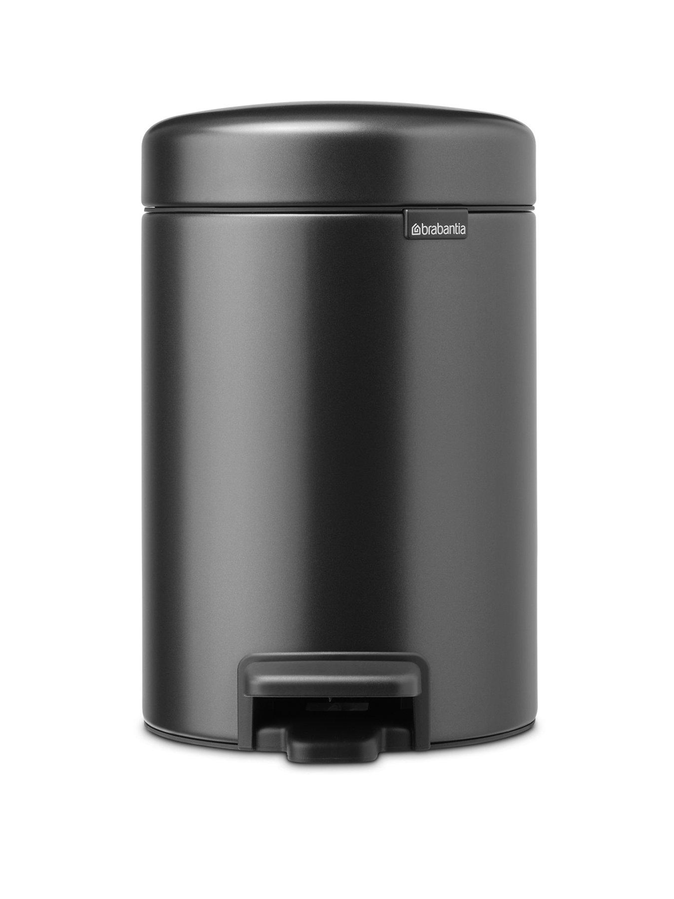 brabantia-pedal-bin-3-litrefront