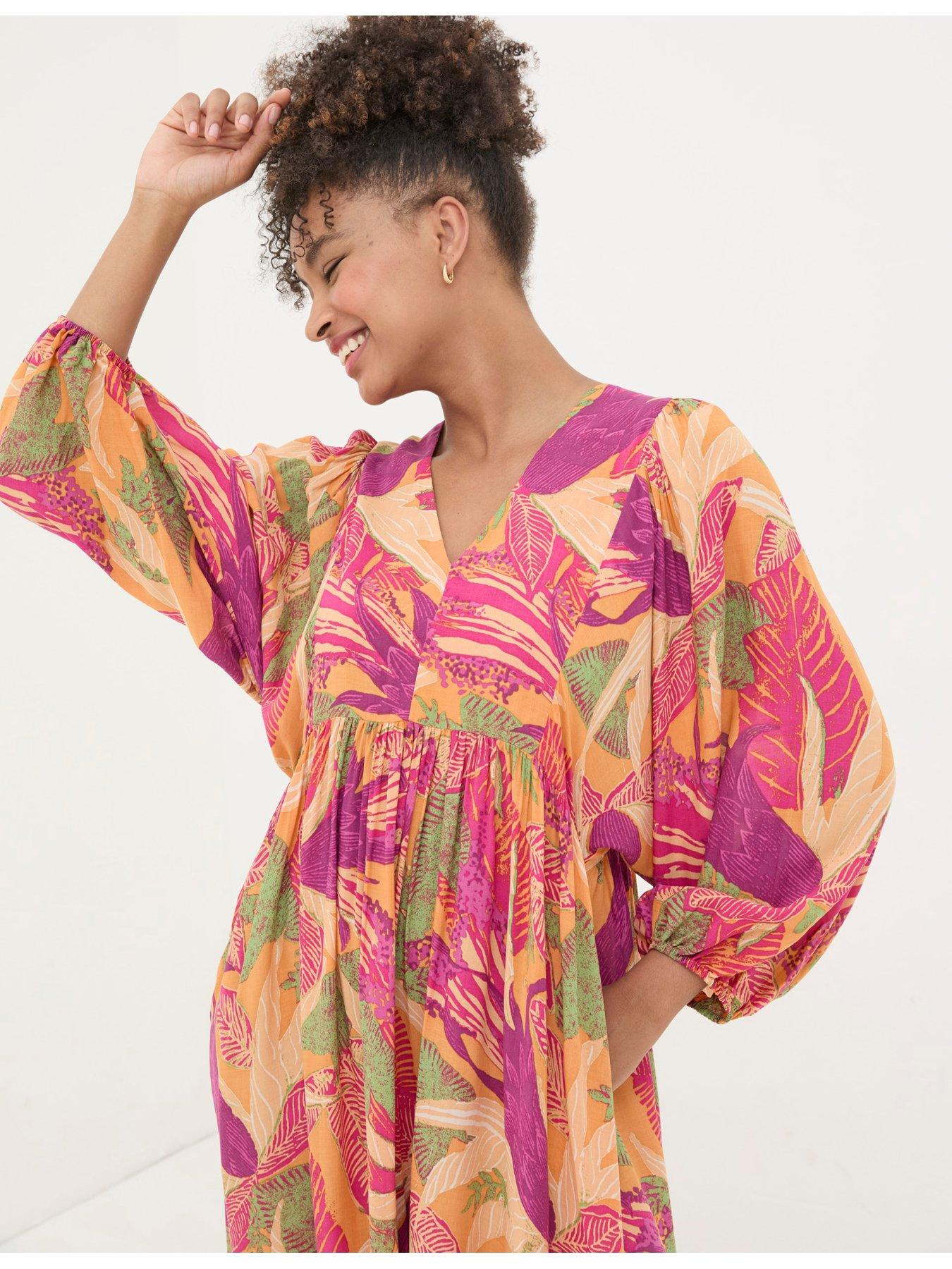 fatface-jocelyn-tropical-floral-midi-dress-orangeoutfit