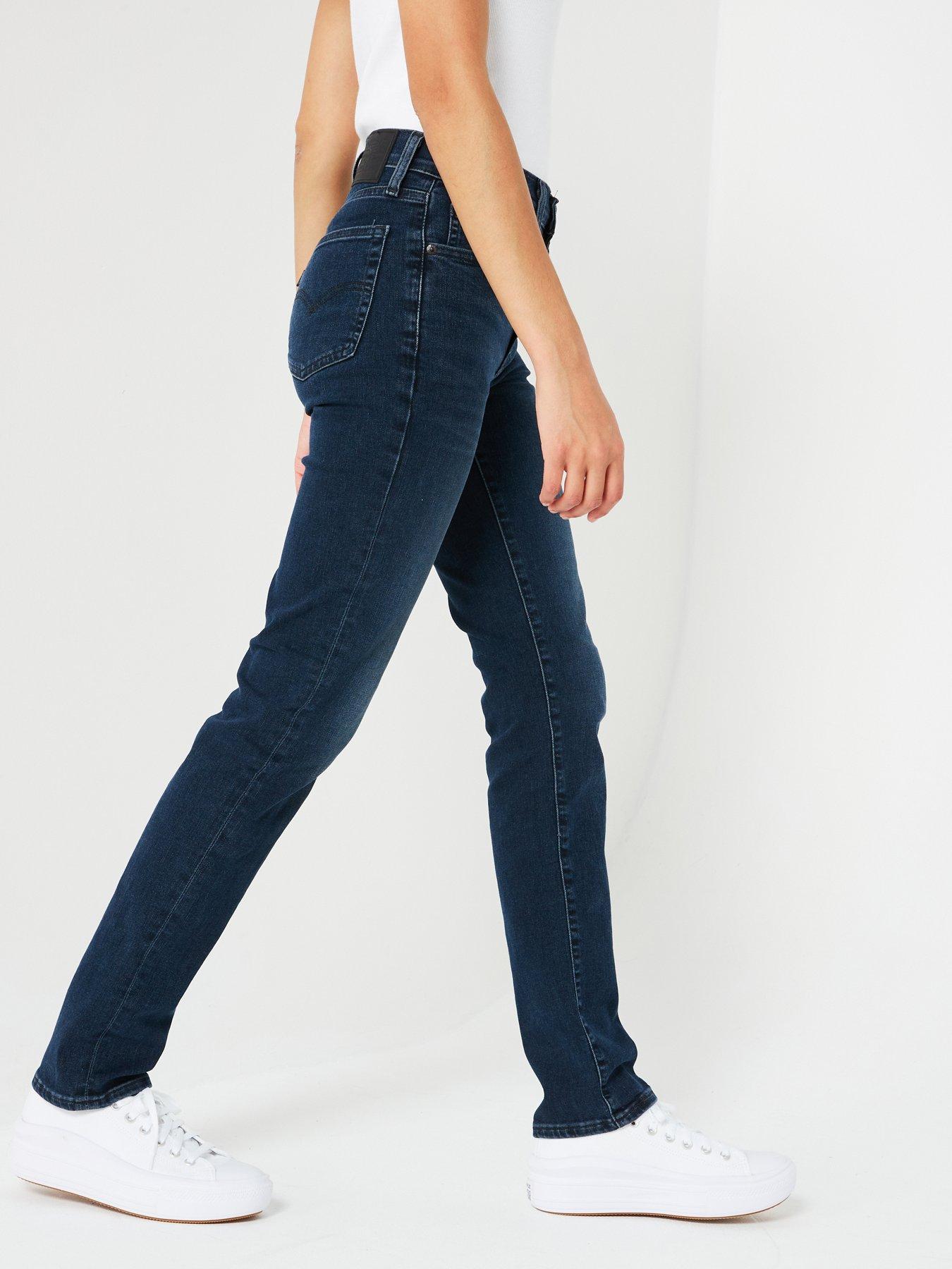 levis-724trade-high-rise-straight-leg-jean-all-systems-go-blueoutfit