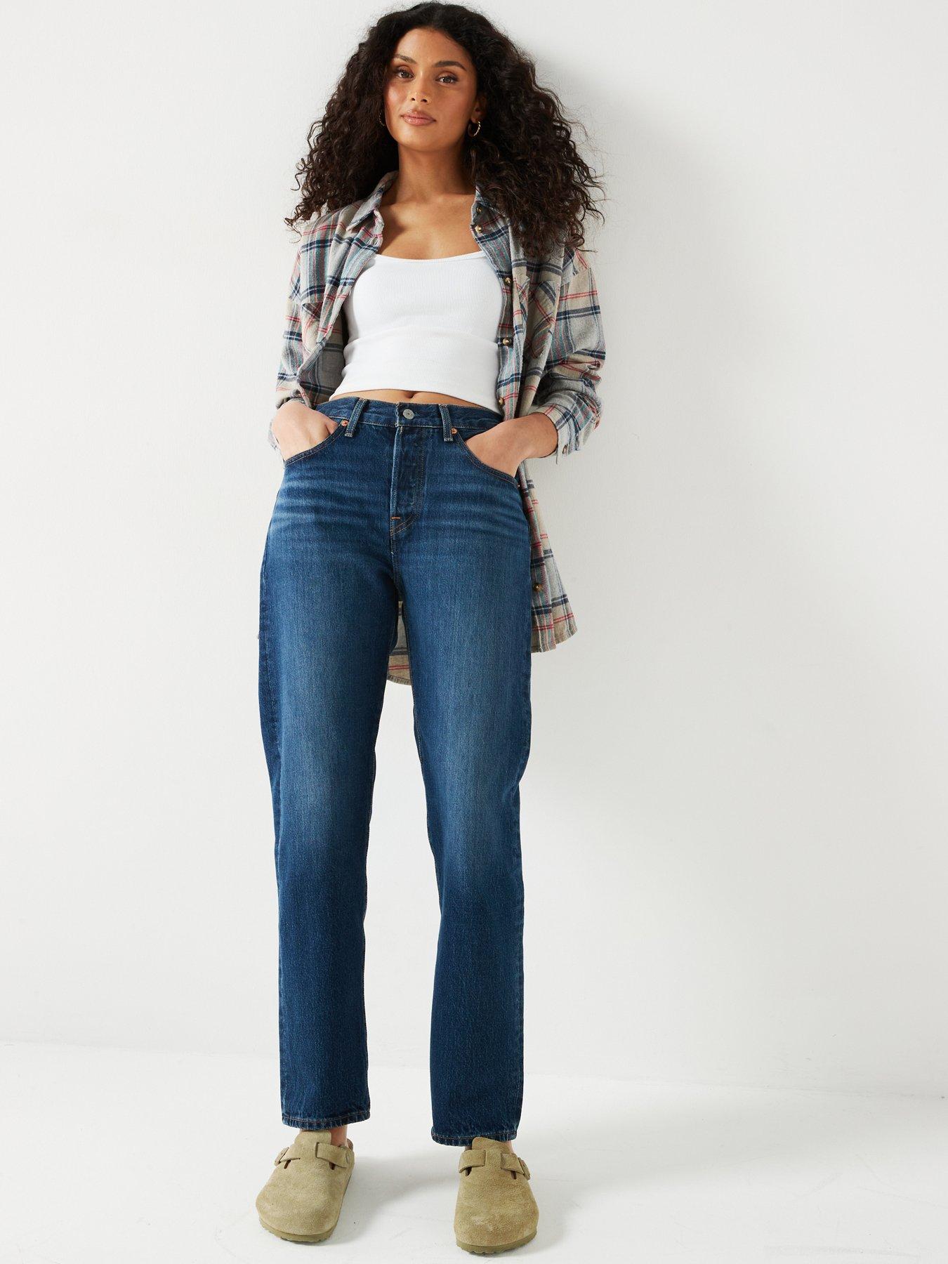 levis-501reg-crop-straight-leg-jean-up-we-go-no-dx-bluedetail