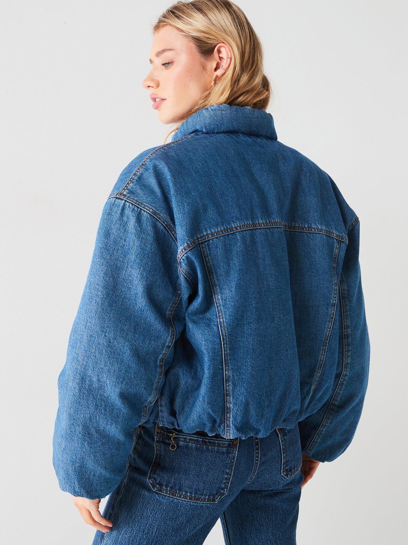 levis-90s-padded-trucker-denim-jacket-plushystillFront