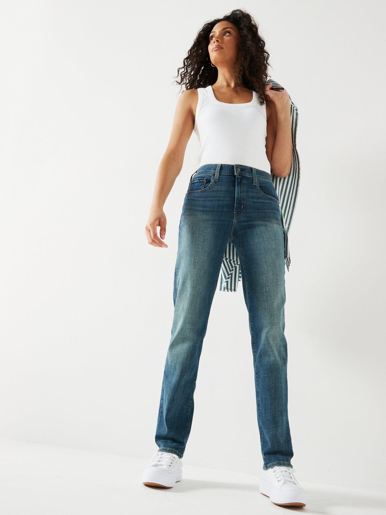 levis-724trade-high-rise-straight-leg-jean-tore-it-up-no-dx-t2-bluedetail