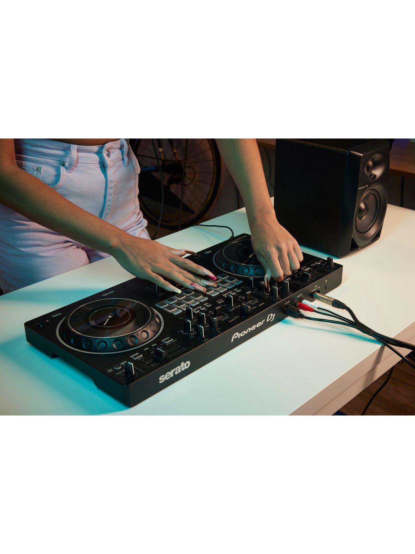 Image 5 of 8 of Pioneer DJ DDJ-REV1 2-Channel&nbsp;DJ Controller