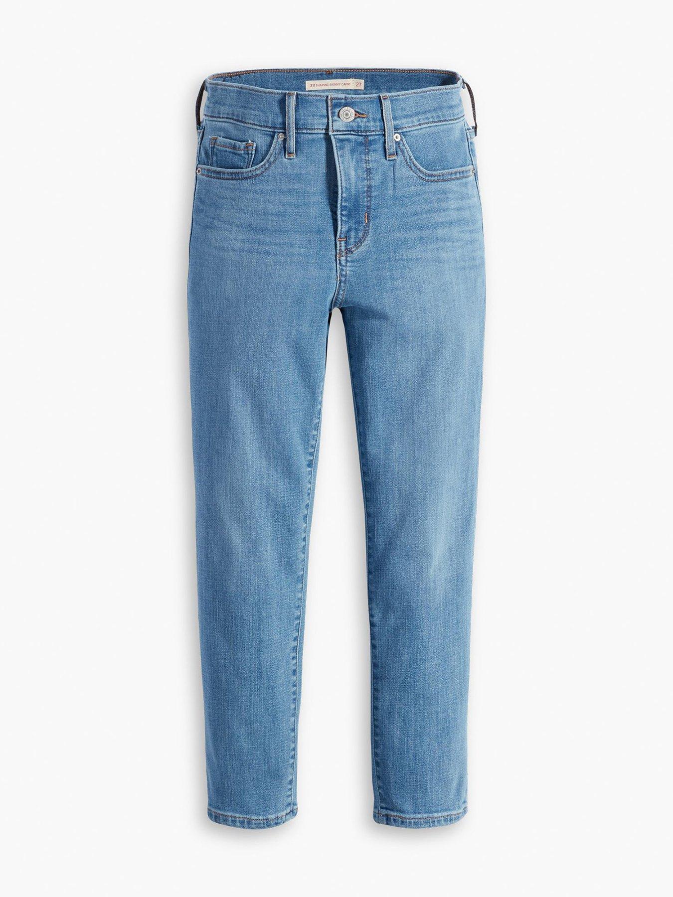 levis-311trade-shaping-skinny-capri-jean-lapis-level-blueoutfit