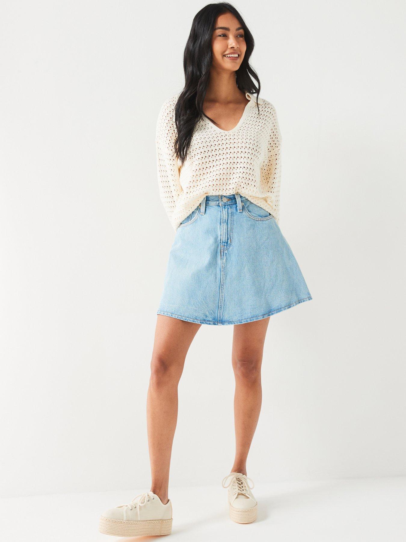 levis-mini-flounce-denim-skirt-look-at-blueback