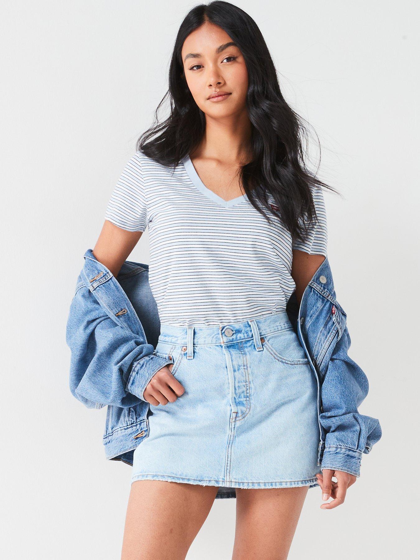 levis-icon-skirt-front-and-center-blueoutfit