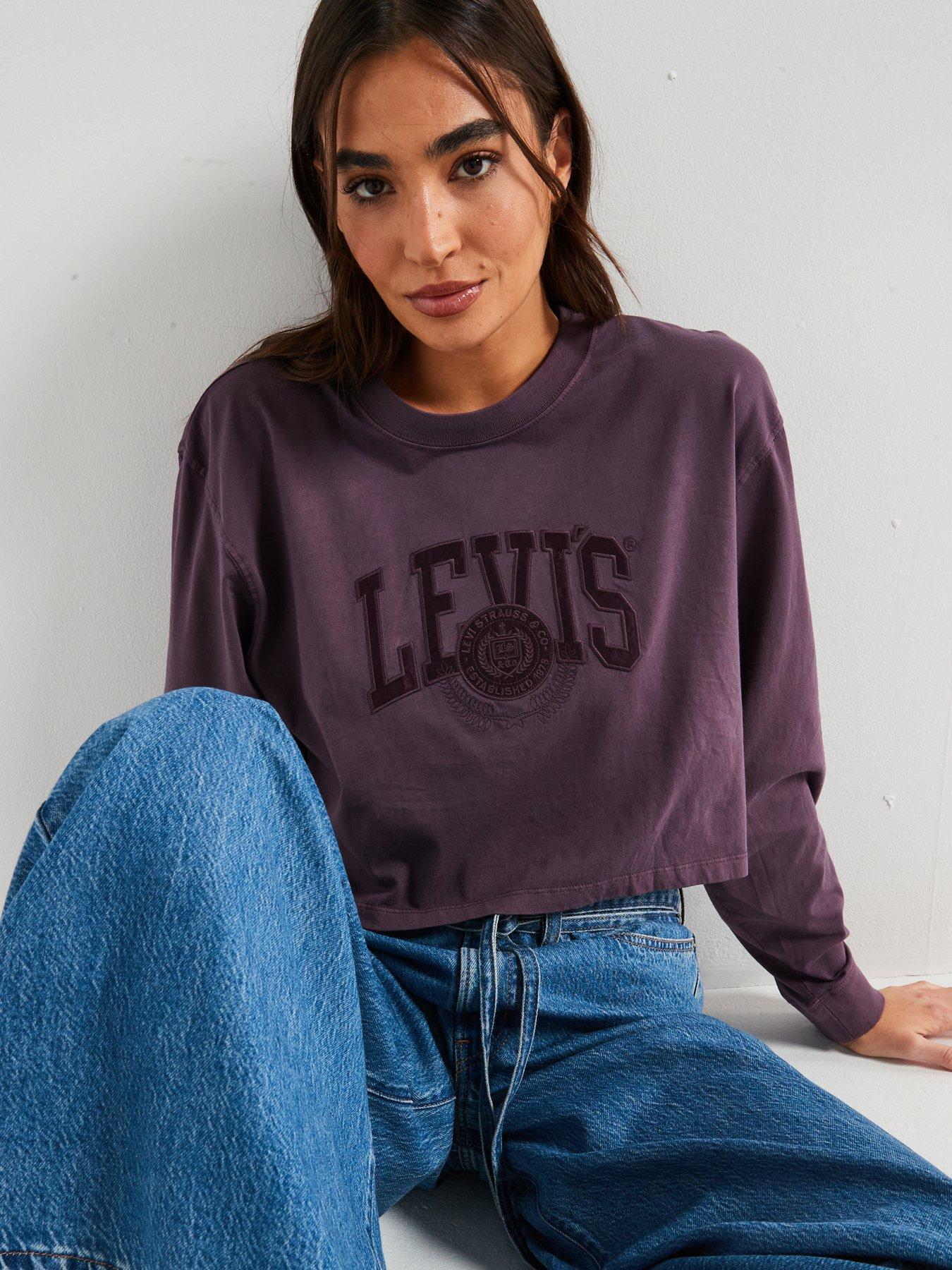 levis-crop-long-sleeve-football-t-shirt-applique-varisty-logooutfit