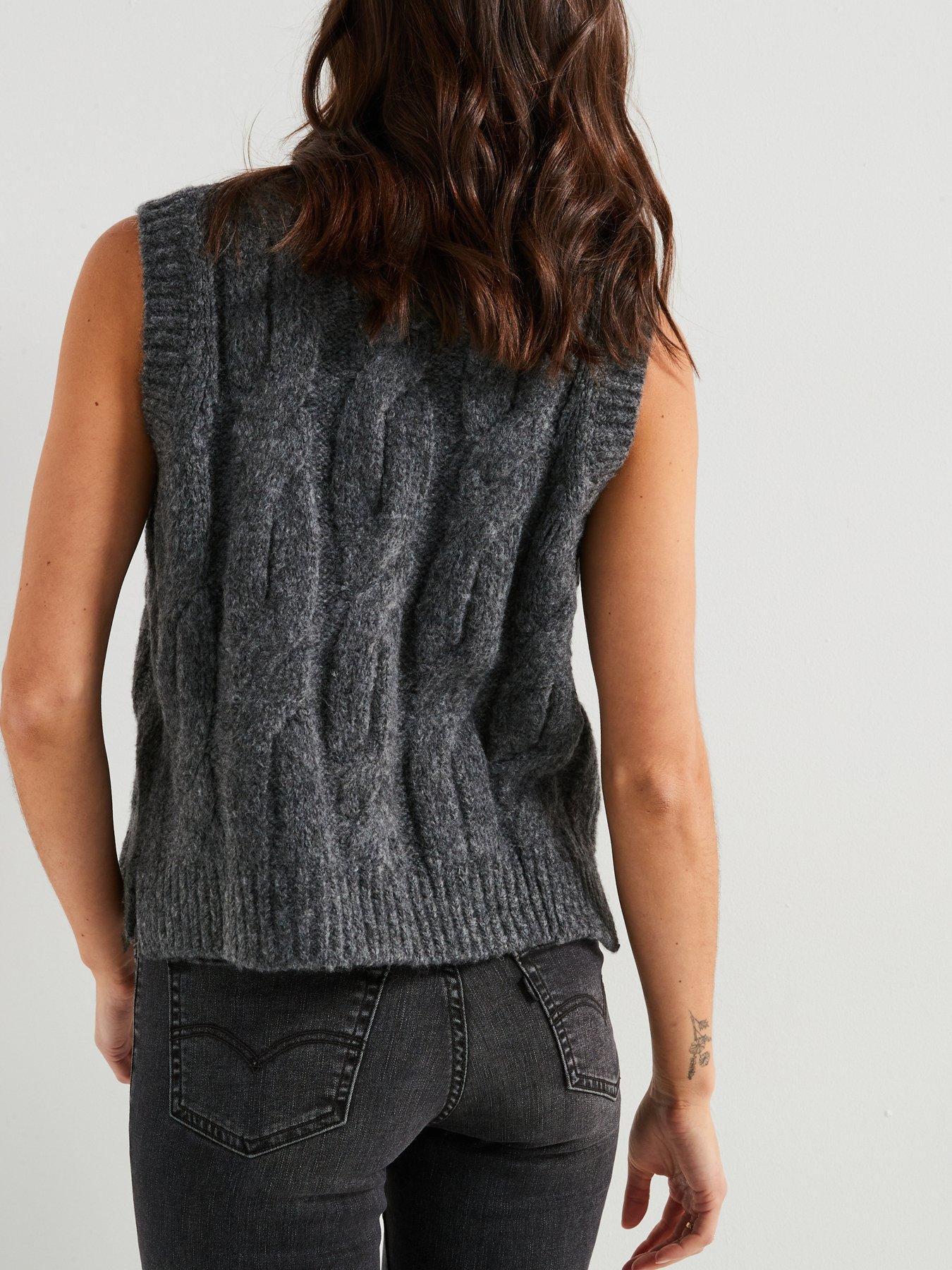 levis-isabel-cable-vest-charcoal-heather-greystillFront