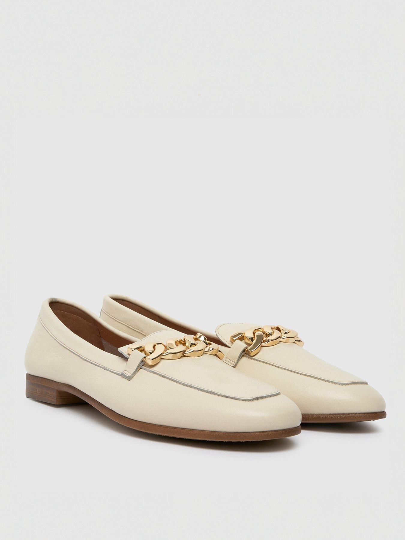 schuh-lyon-chain-leather-loafer-off-whitestillFront