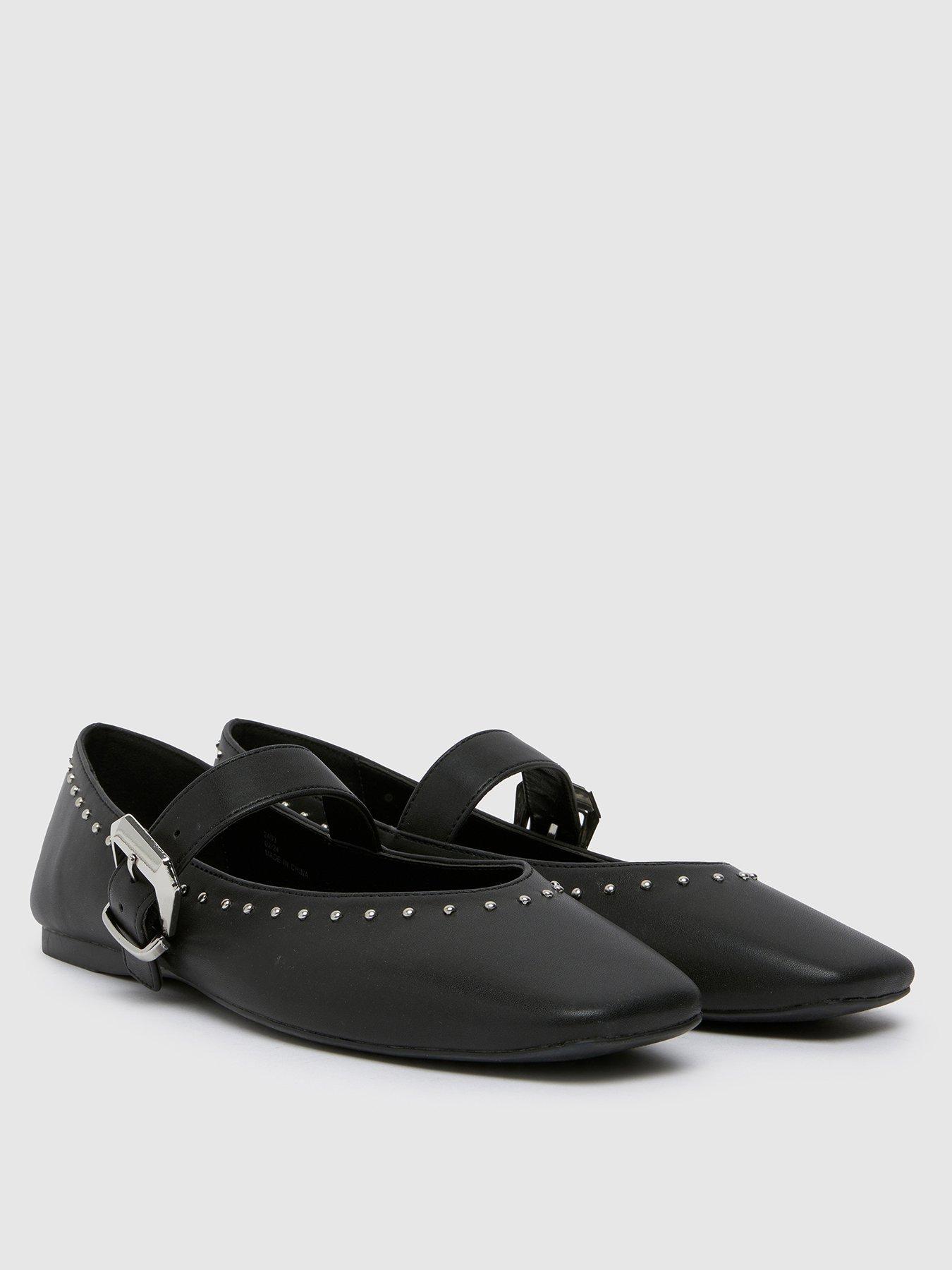 schuh-lucy-studded-ballerina-blackstillFront