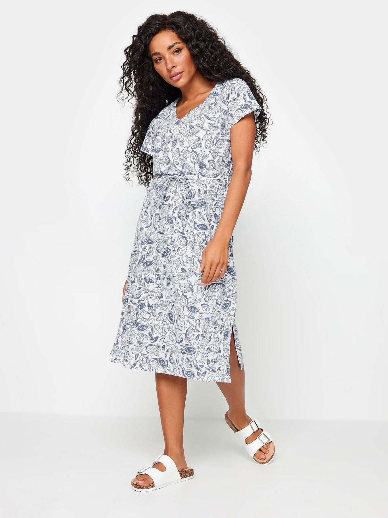 mco-petite-petite-print-v-neck-short-sleeve-cotton-dress-whiteback