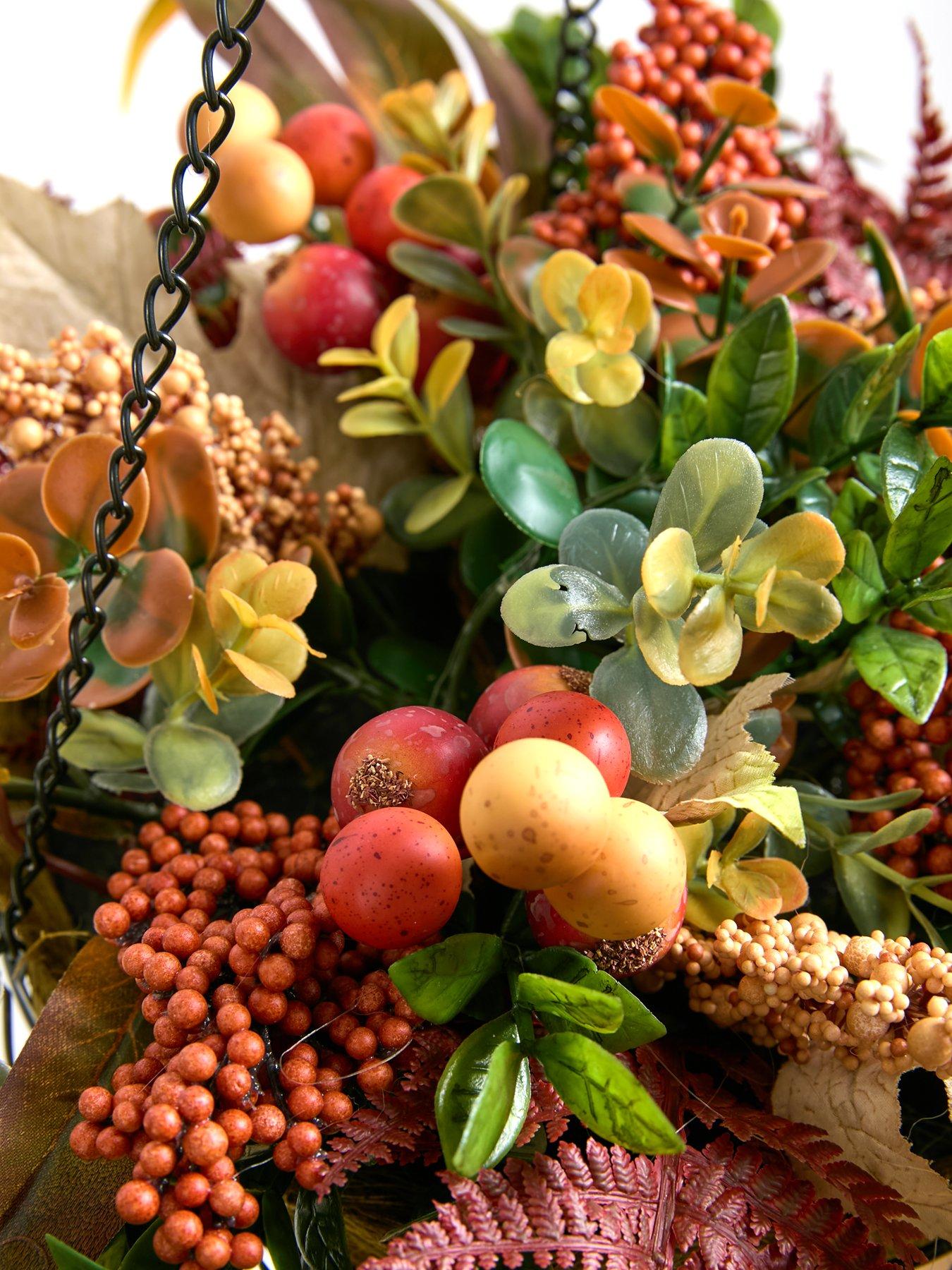 very-home-rose-hip-and-berry-pumpkin-hanging-basketdetail