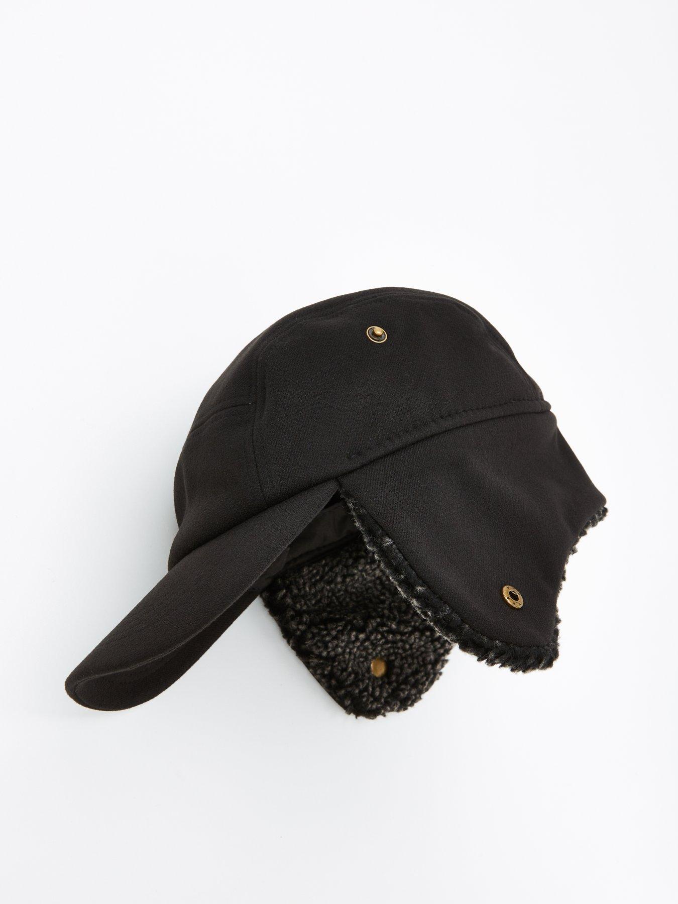 very-man-borg-lined-hat-blackdetail